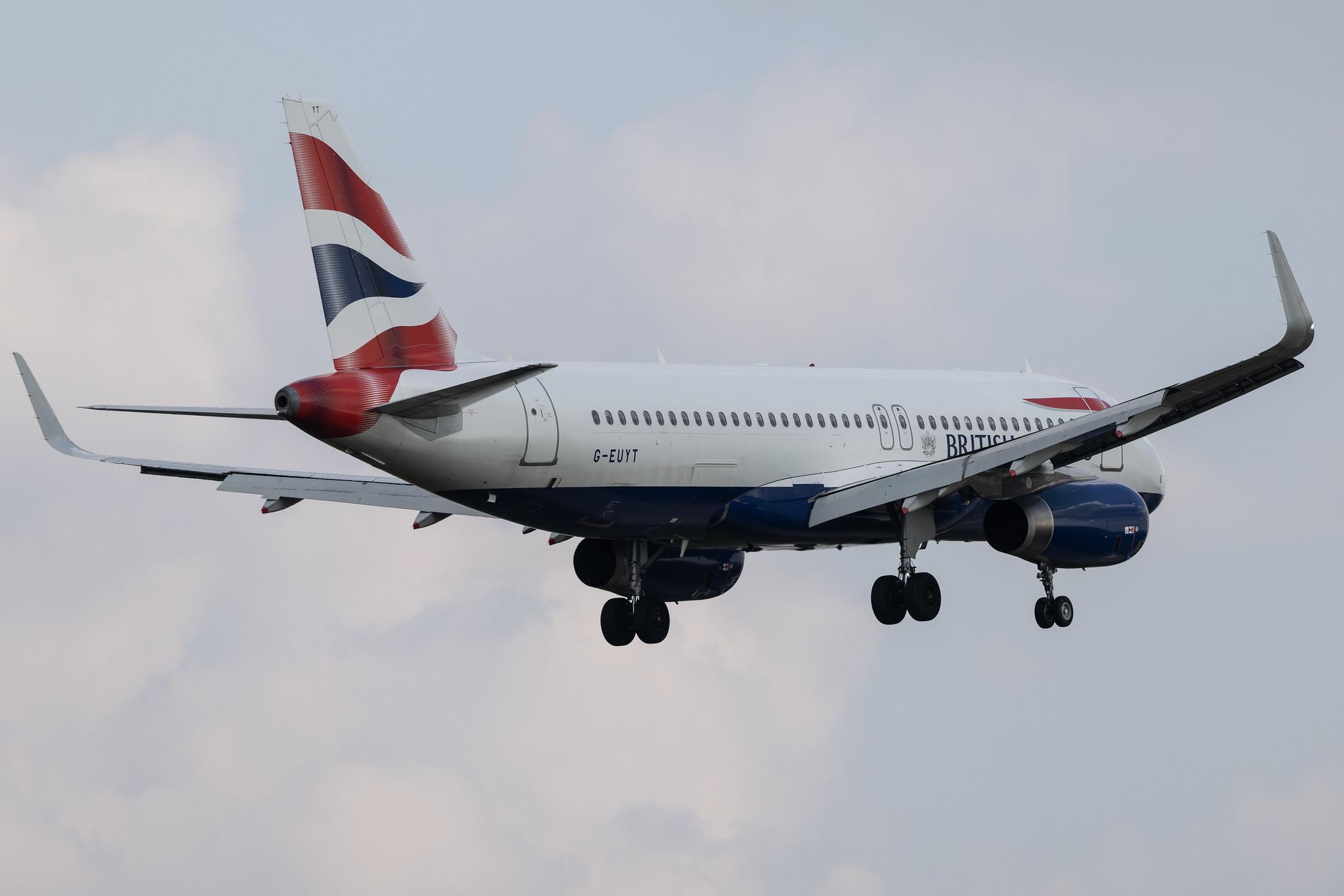 London Heathrow: British Airways (BA / BAW) | Airbus A320-232 A320 | G-EUYT | MSN 5985