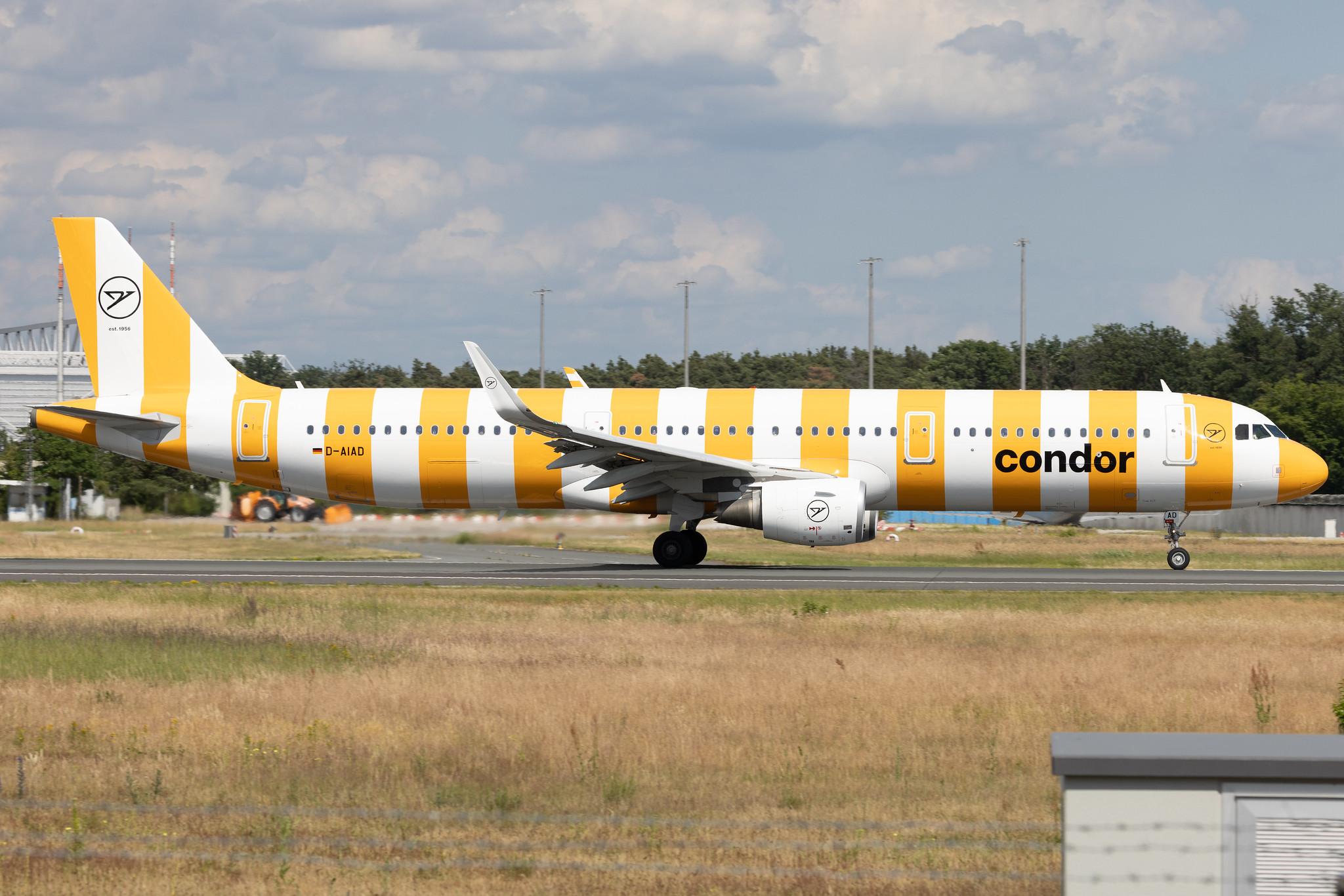 Frankfurt Airport: Condor (DE / CFG) | Airbus A321-211 A321 | D-AIAD | MSN 6053
