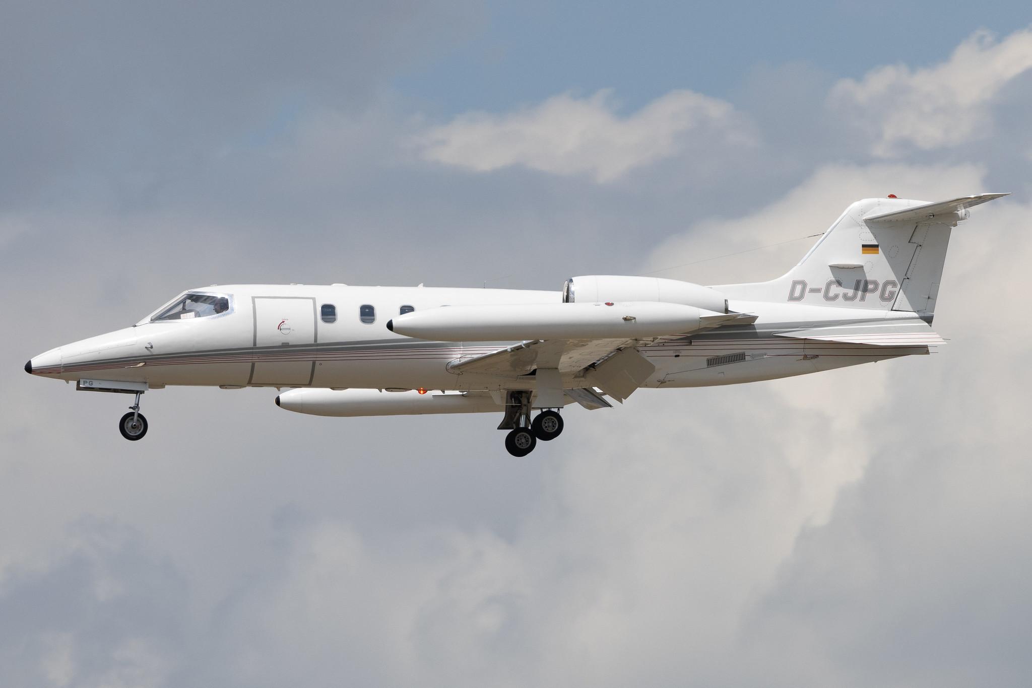 Frankfurt Airport: Quick Air Jet Charter (/ QAJ) | Learjet 35A LJ35 | D-CJPG | MSN 35A-108