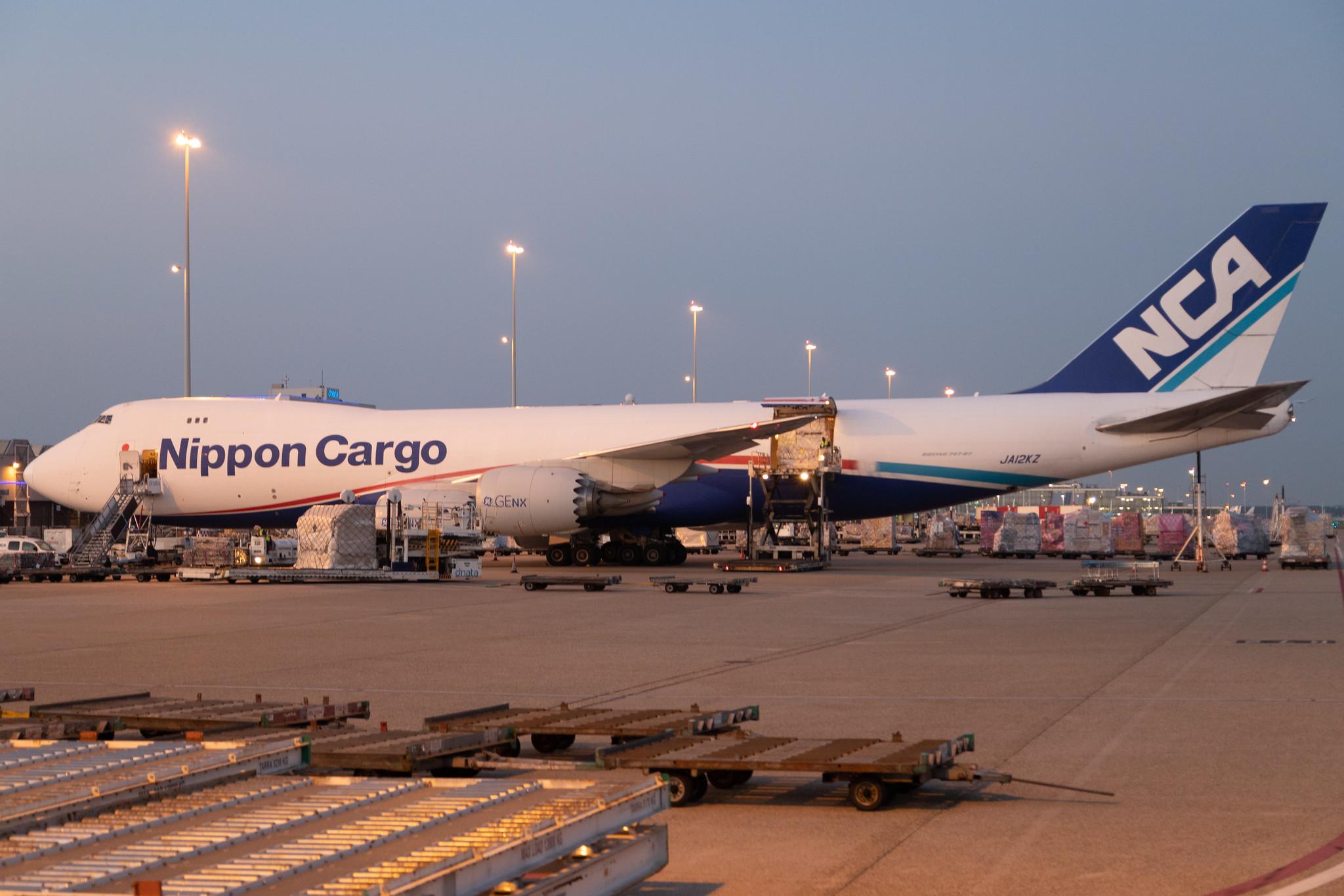 Amsterdam Schiphol: Nippon Cargo Airlines (KZ / NCA) |  Boeing 747-8KZ(F) B748 | JA12KZ | MSN 36137
