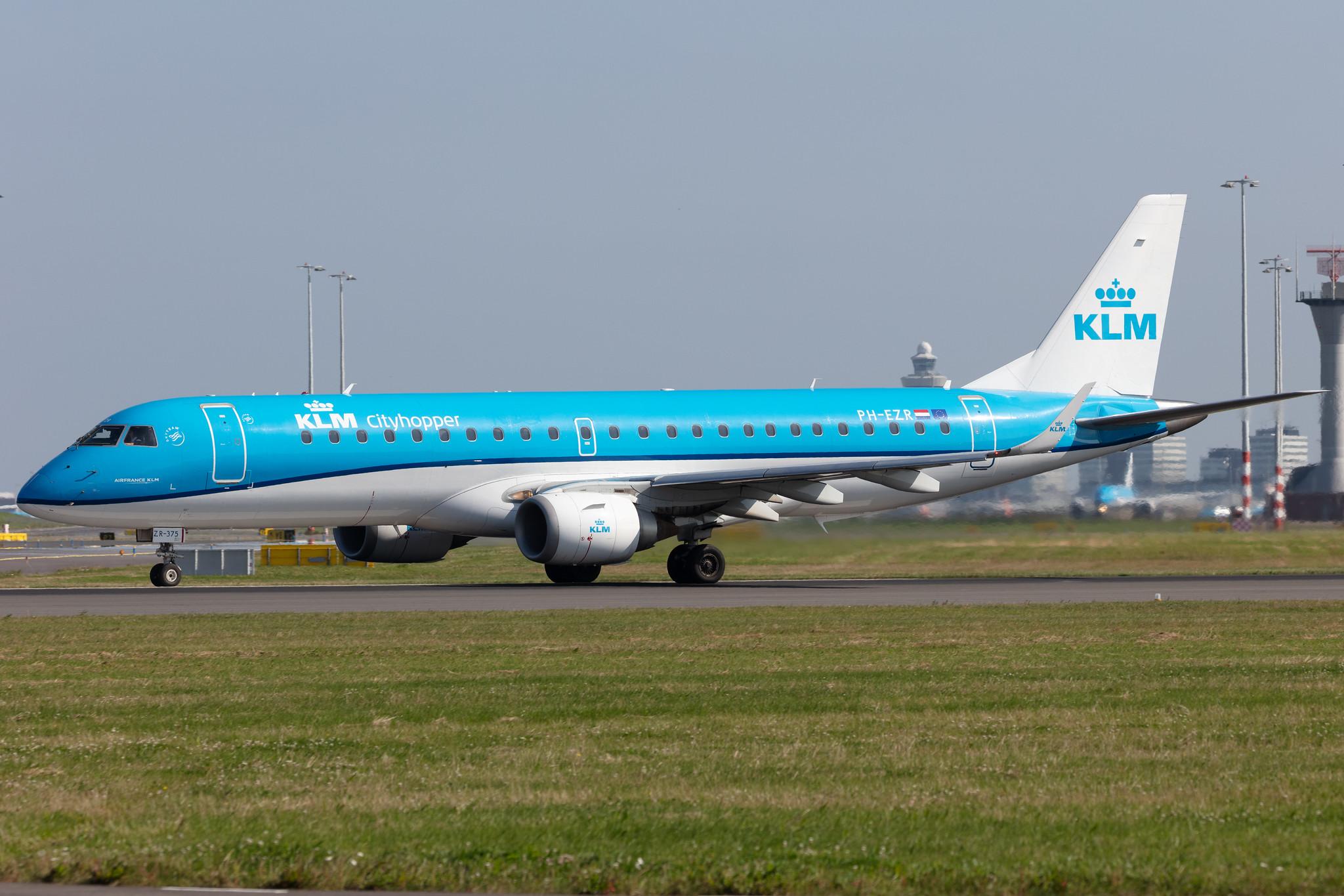 Amsterdam Schiphol: KLM (KL / KLM) | Operator: KLM Cityhopper |  Embraer E190STD E190 | PH-EZR | MSN 19000375