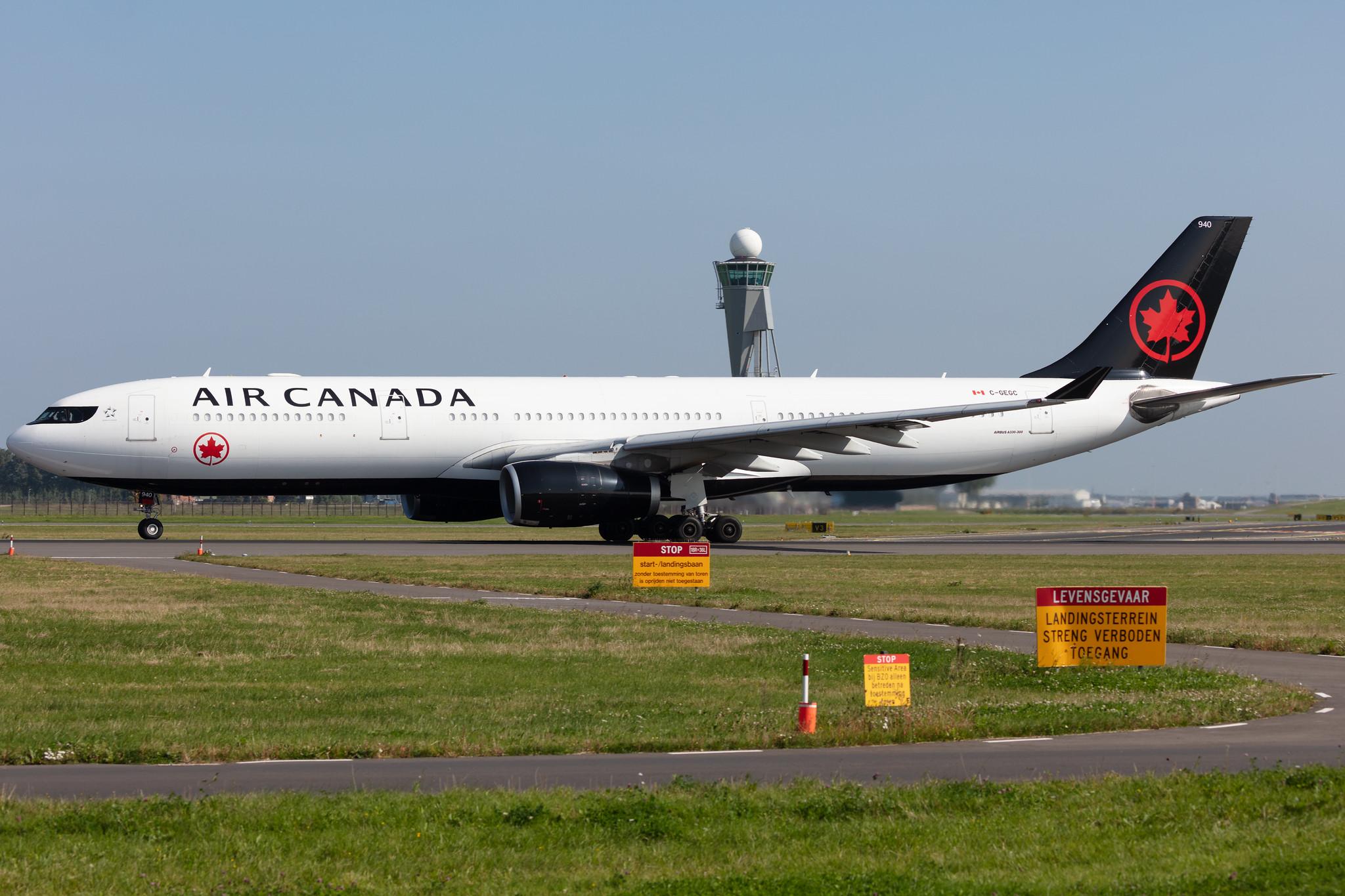 Amsterdam Schiphol: Air Canada (AC / ACA) |  Airbus A330-343 A333 | C-GEGC | MSN 1006