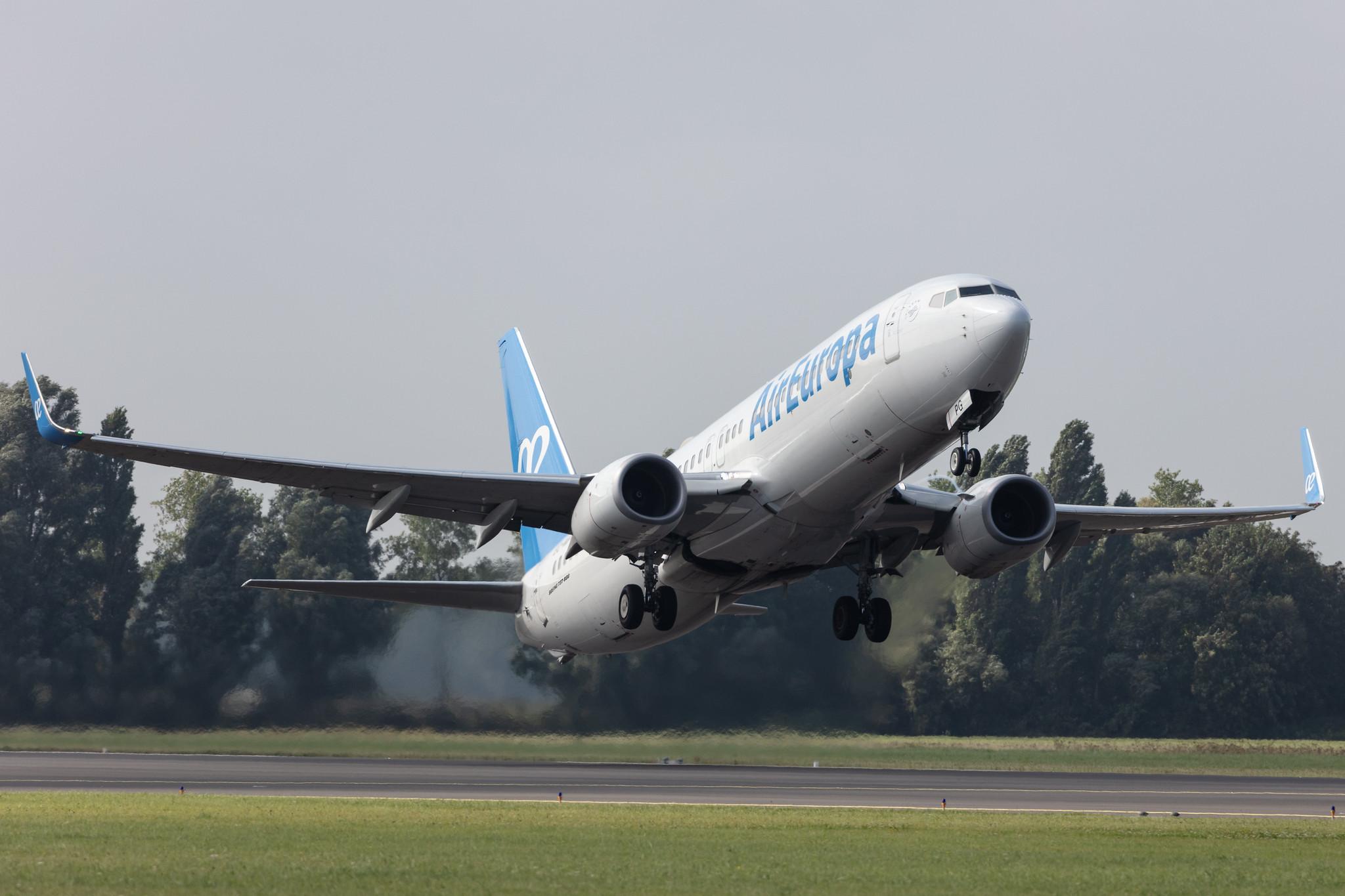 Amsterdam Schiphol: Air Europa (UX / AEA) |  Boeing 737-85P B738 | EC-MPG | MSN 60586