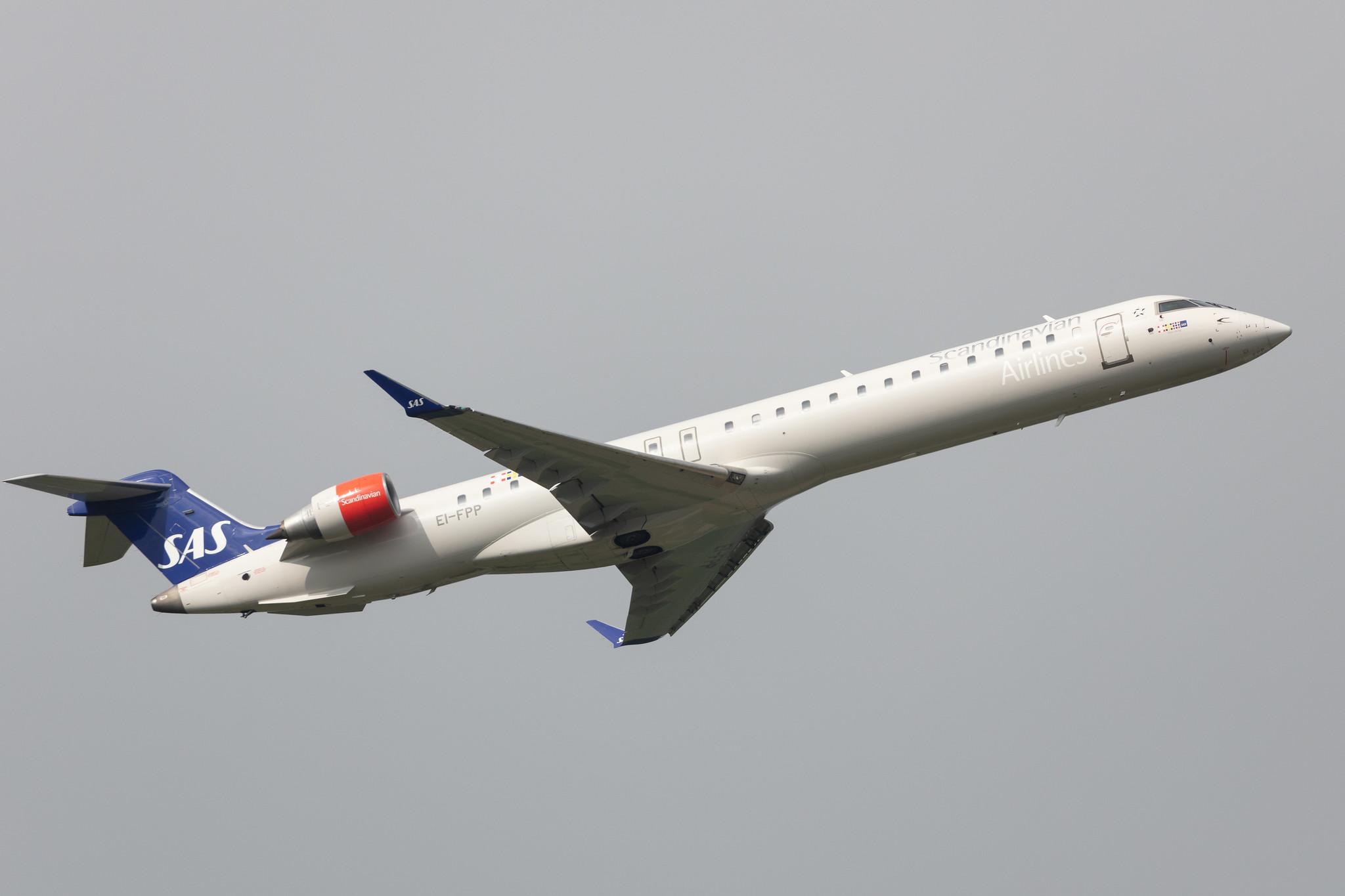 Amsterdam Schiphol: SAS (SK / SAS) | Operator: Cityjet |  Mitsubishi CRJ-900LR CRJ9 | EI-FPP | MSN 15435