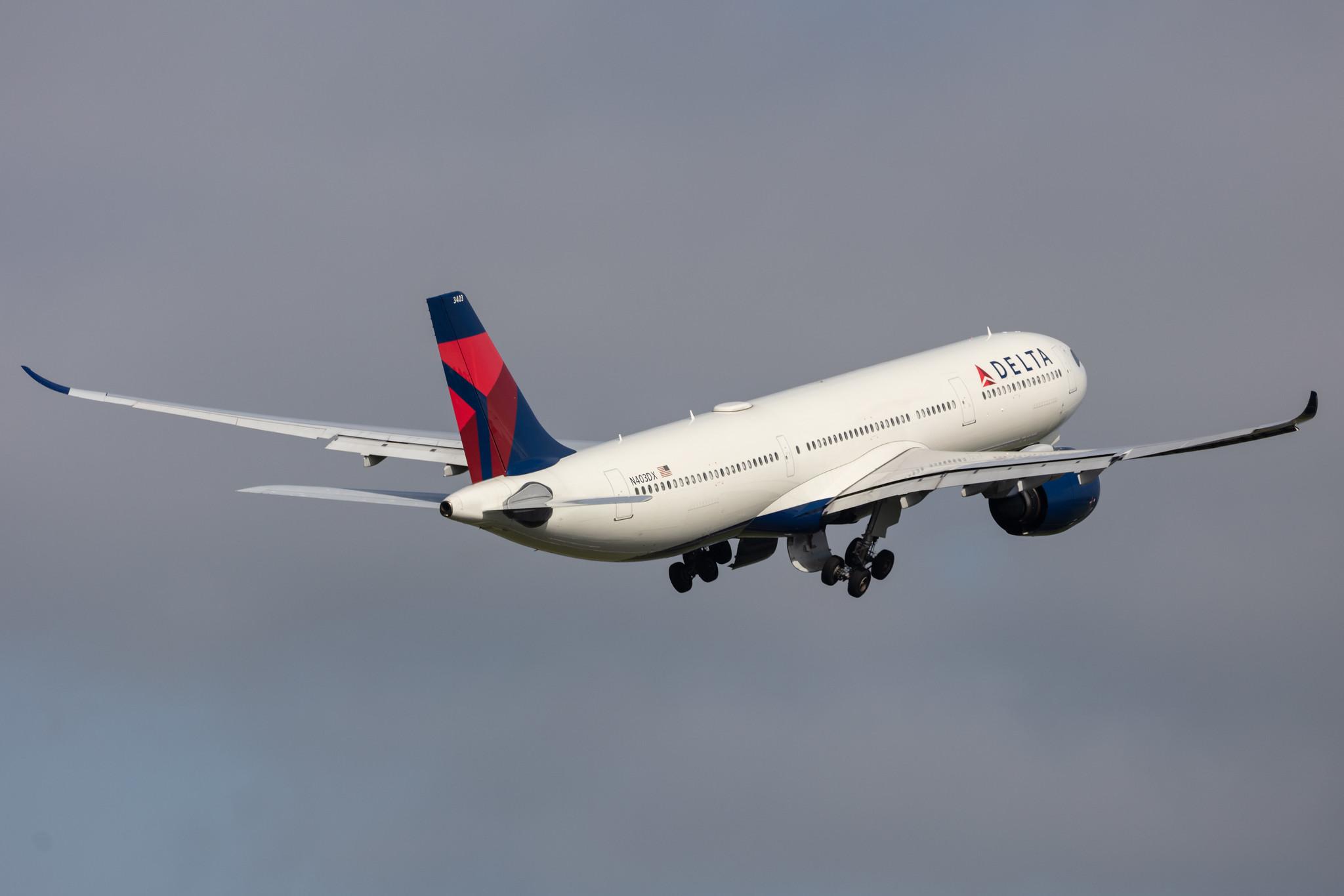 Amsterdam Schiphol: Delta Air Lines (DL / DAL) |  Airbus A330-941 A339 | N403DX | MSN 1931