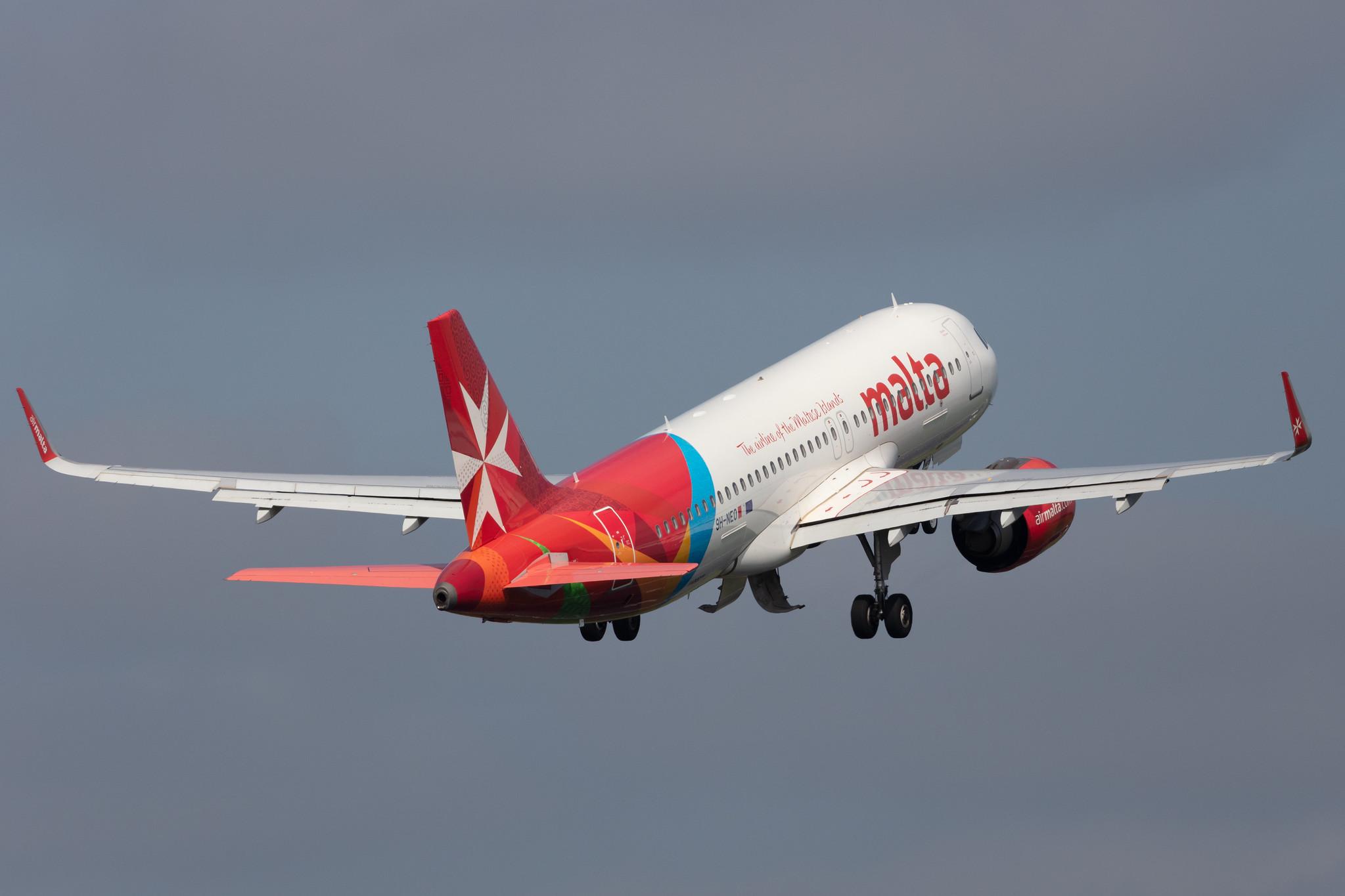 Amsterdam Schiphol: Air Malta (KM / AMC) |  Airbus A320-251N A20N | 9H-NEO | MSN 7875