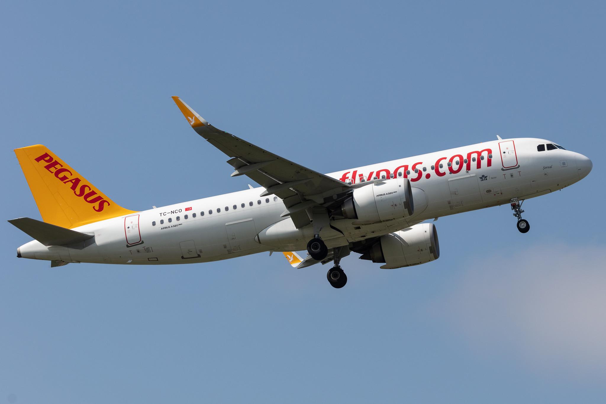 Amsterdam Schiphol: Pegasus (PC / PGT) | Operator: Pegasus Airlines |  Airbus A320-251N A20N | TC-NCO | MSN 10096