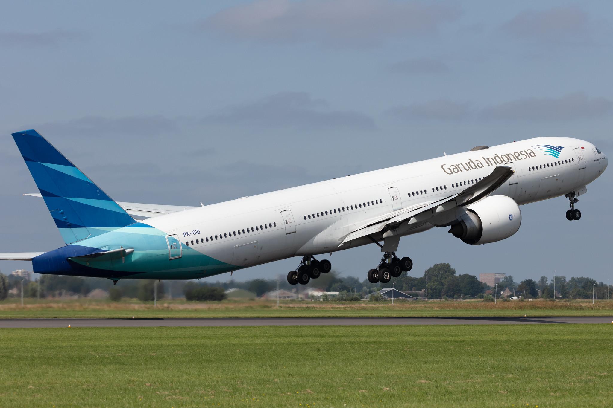 Amsterdam Schiphol: Garuda Indonesia (GA / GIA) |  Boeing 777-3U3(ER) B77W | PK-GID | MSN 29146
