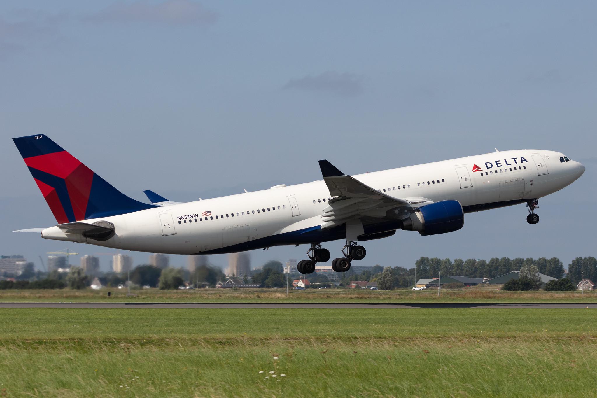Amsterdam Schiphol: Delta Air Lines (DL / DAL) |  Airbus A330-223 A332 | N851NW | MSN 0609