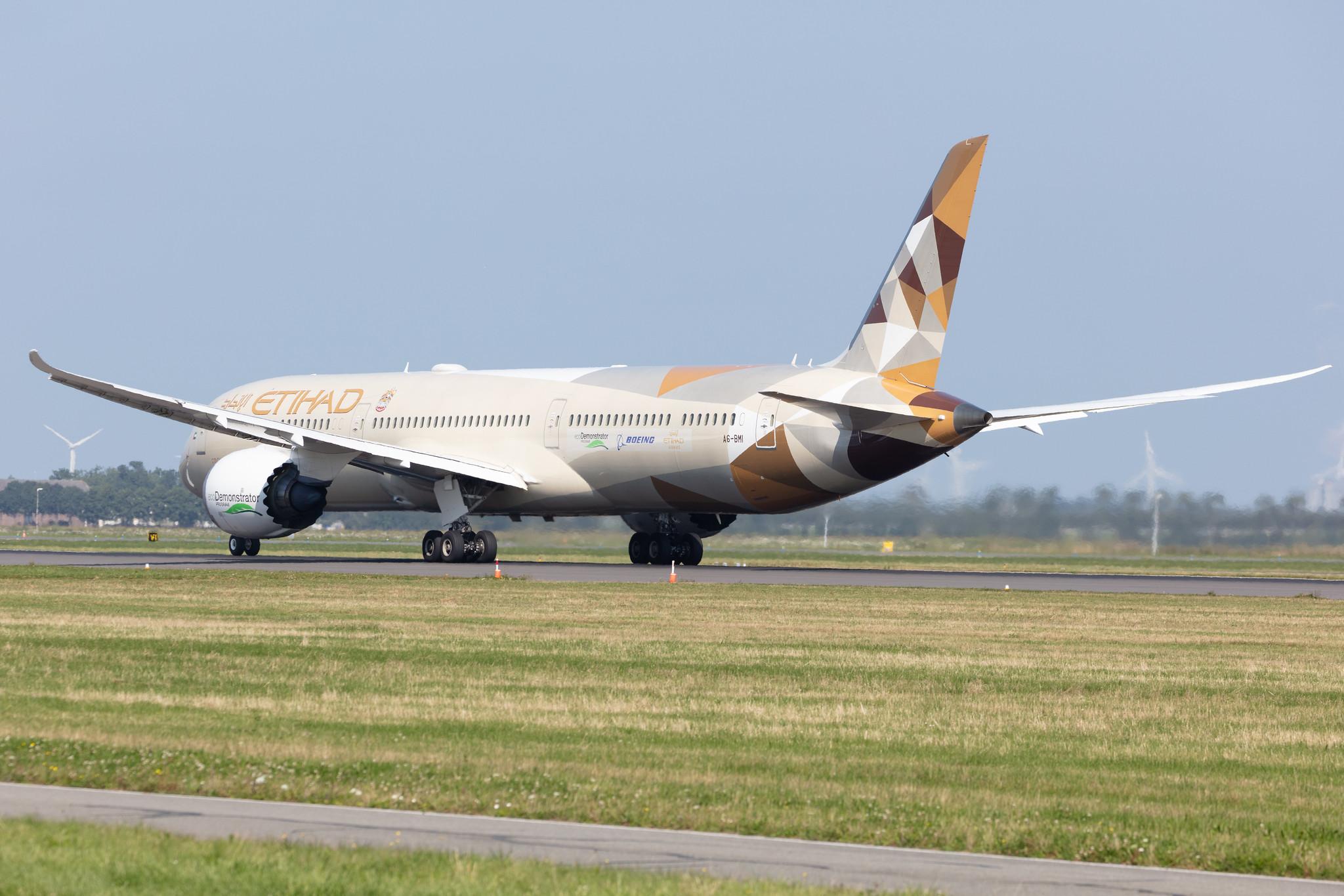 Amsterdam Schiphol: Etihad Airways (EY / ETD) |  Boeing 787-10 Dreamliner B78X | A6-BMI | MSN 60768