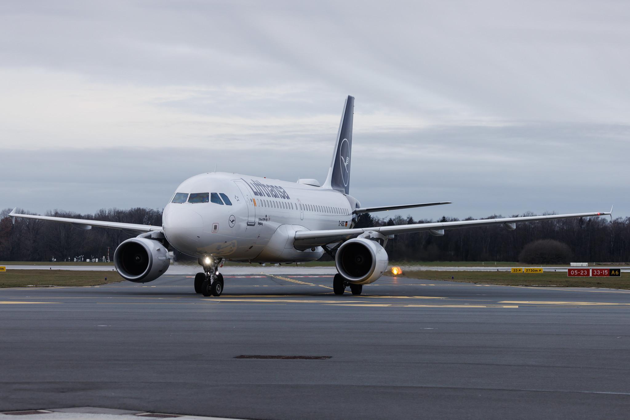 Hamburg Airport: Lufthansa (LH / DLH) | Airbus A319-112 A319 | D-AIBC | MSN 4332