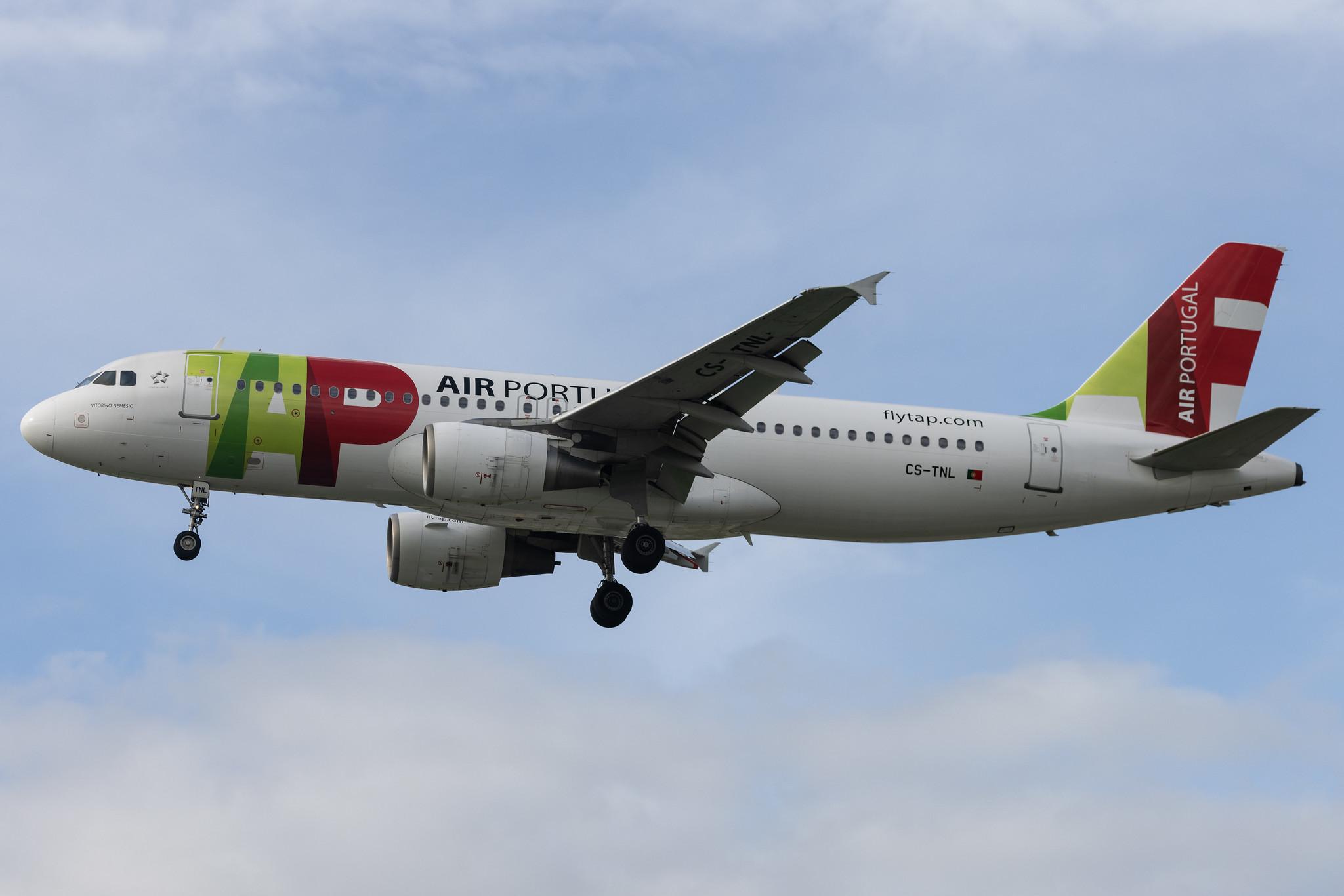 Aeroporto de Lisboa: TAP Air Portugal (TP / TAP) | Airbus A320-214 A320 | CS-TNL | MSN 1231