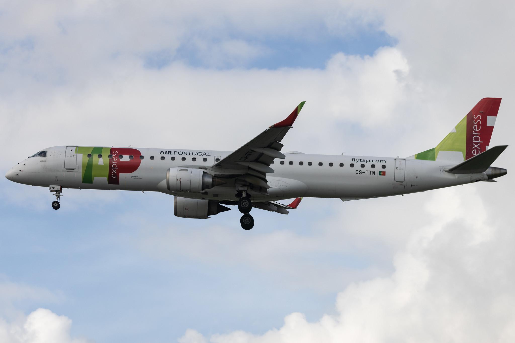 Aeroporto de Lisboa: TAP Express (TP / TAP) | Operator: Portugália Airlines | Embraer E195AR E195 | CS-TTW | MSN 19000407