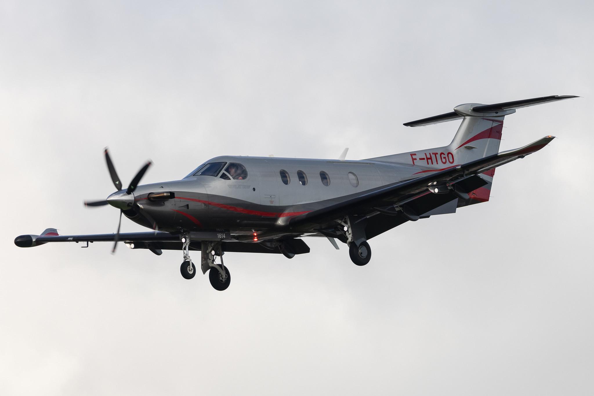 Aeroporto de Lisboa: Private owner | Pilatus PC-12 NG PC12 | F-HTGO | MSN 1614