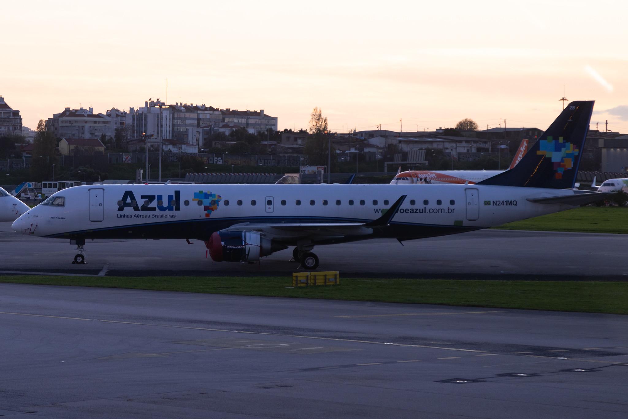 Aeroporto de Lisboa: Azul Linhas Aereas (AD / AZU) | Embraer E190AR E190 | N241MQ | MSN 19000241