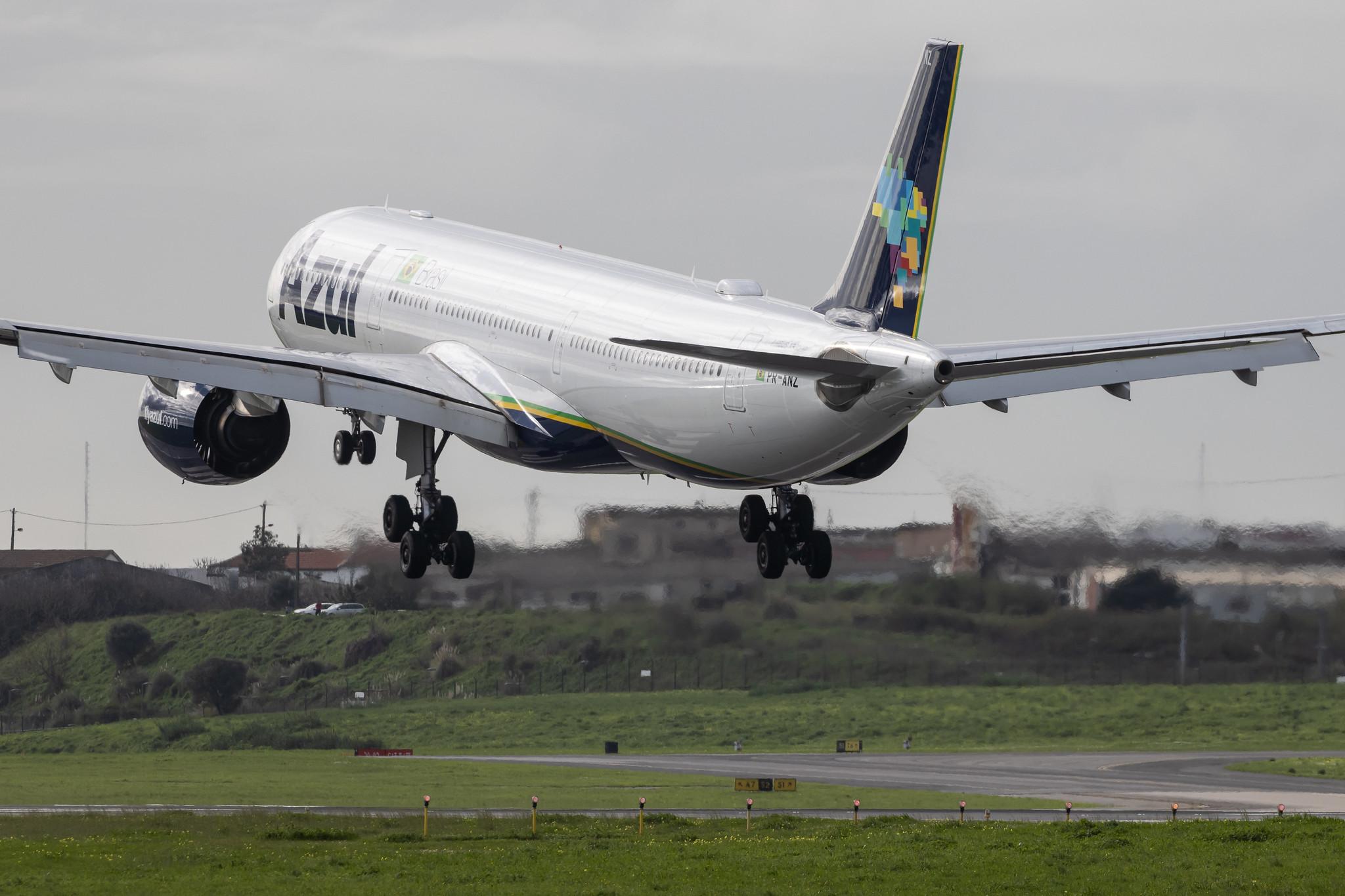 Aeroporto de Lisboa: Azul Linhas Aereas (AD / AZU) |  Airbus A330-941 A339 | PR-ANZ | MSN 1876