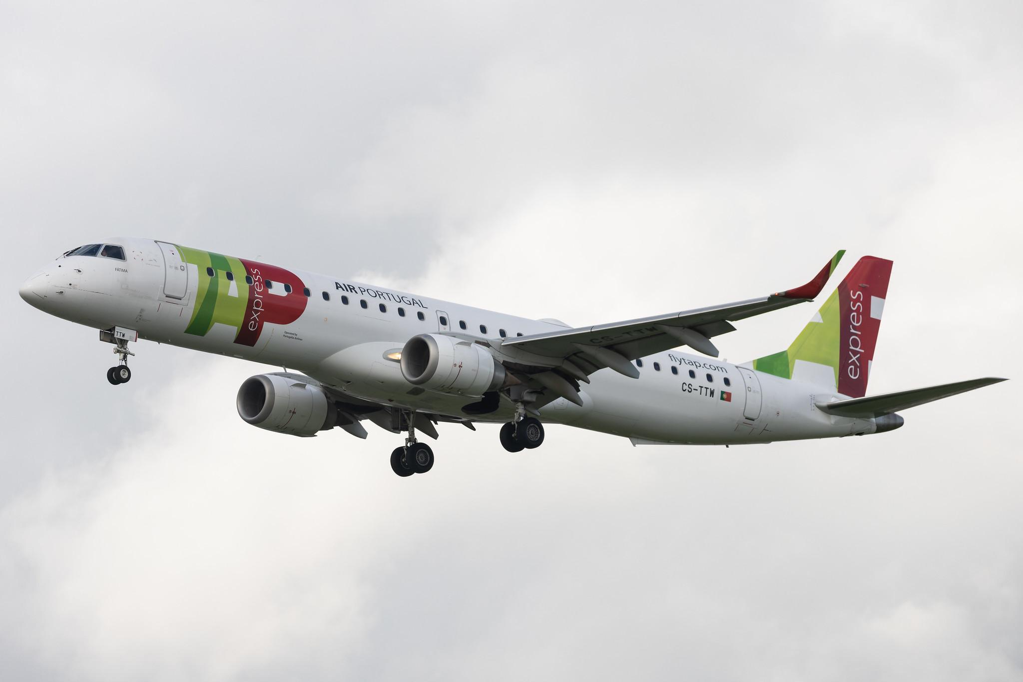 Aeroporto de Lisboa: TAP Express (TP / TAP) | Operator: Portugália Airlines | Embraer E195AR E195 | CS-TTW | MSN 19000407