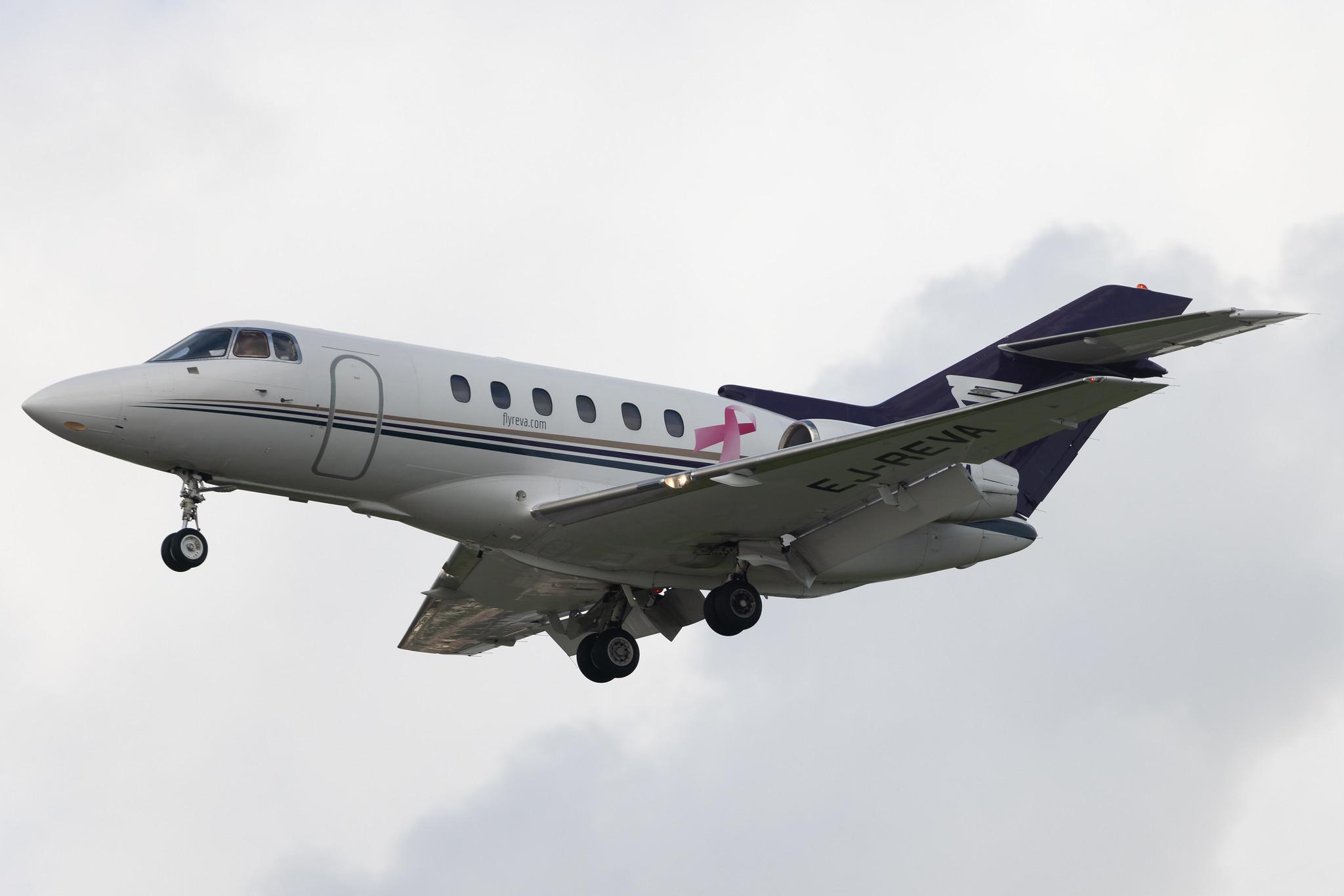 Aeroporto de Lisboa: Reva Air Ambulance | Hawker 800XP H25B | EJ-REVA | MSN 258416