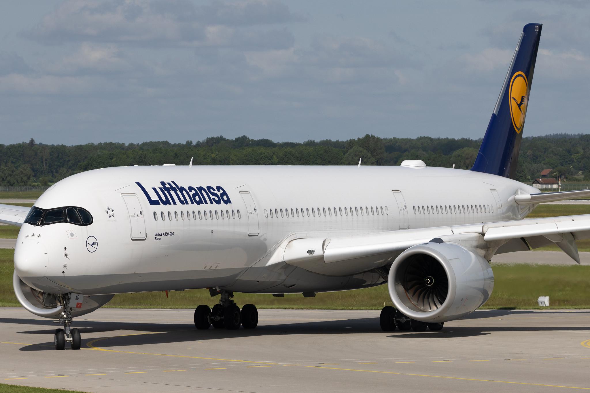 Munich Airport: Lufthansa (LH / DLH) | Airbus A350-941 A359 | D-AIXD | MSN 127