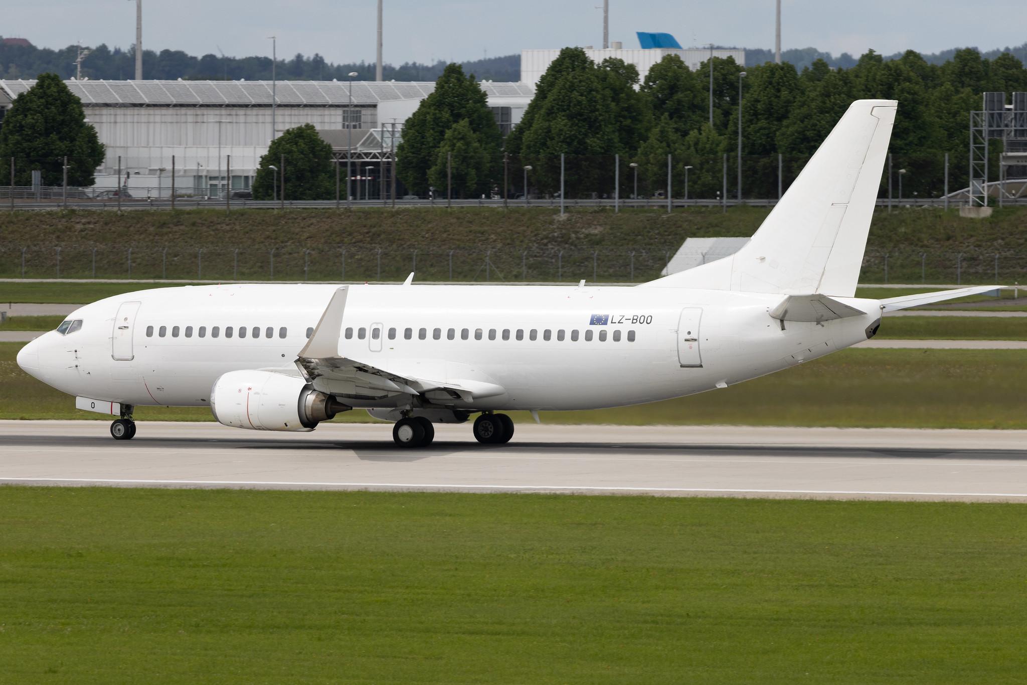 Munich Airport: Bul Air (LB / BVL) | Boeing 737-341 B733 | LZ-BOO | MSN 26852
