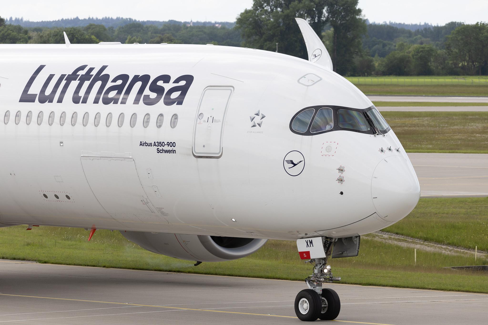 Munich Airport: Lufthansa (LH / DLH) | Airbus A350-941 A359 | D-AIXM | MSN 287