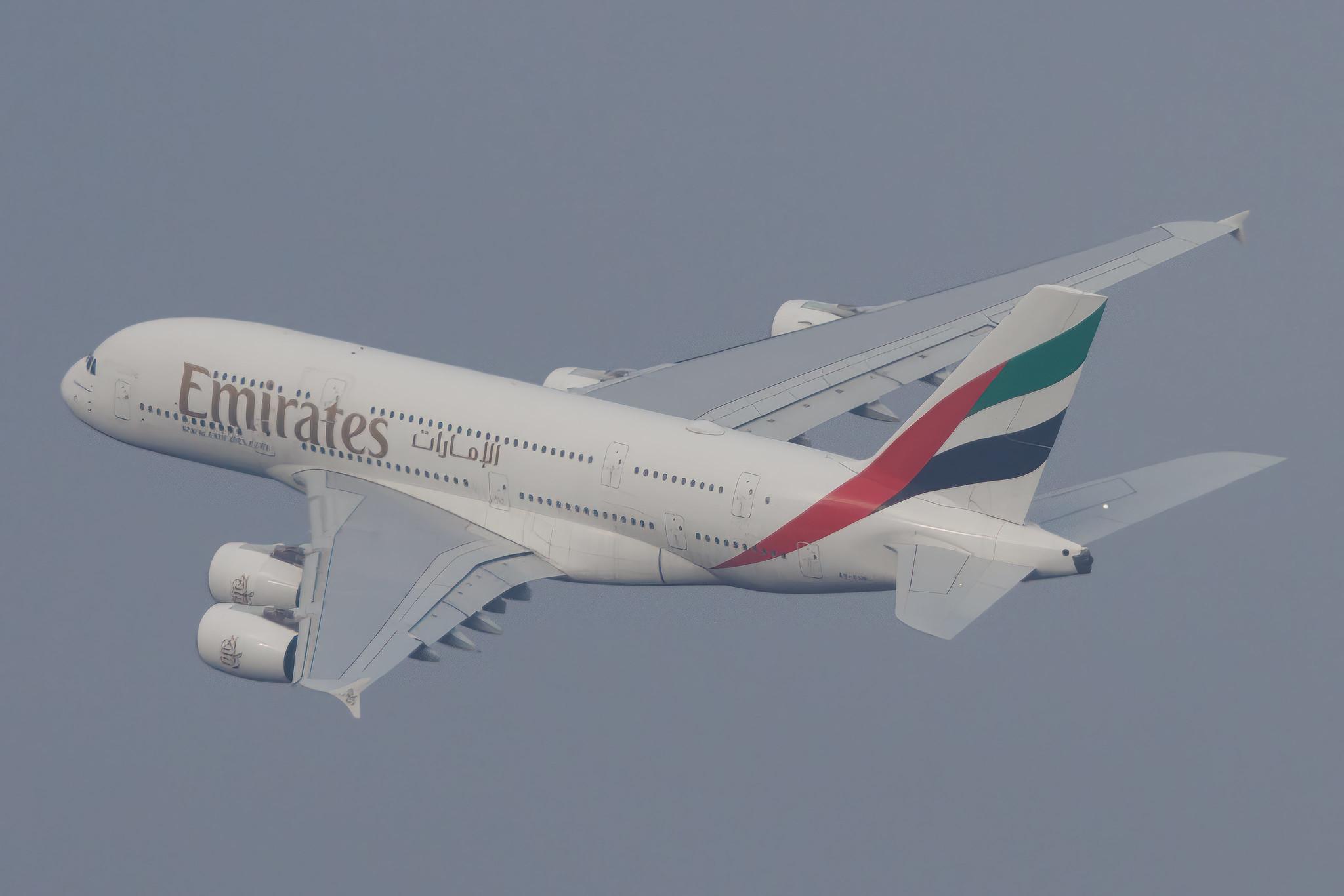 London Heathrow: Emirates (EK / UAE) | Airbus A380-861 A388 | A6-EUB | MSN 213