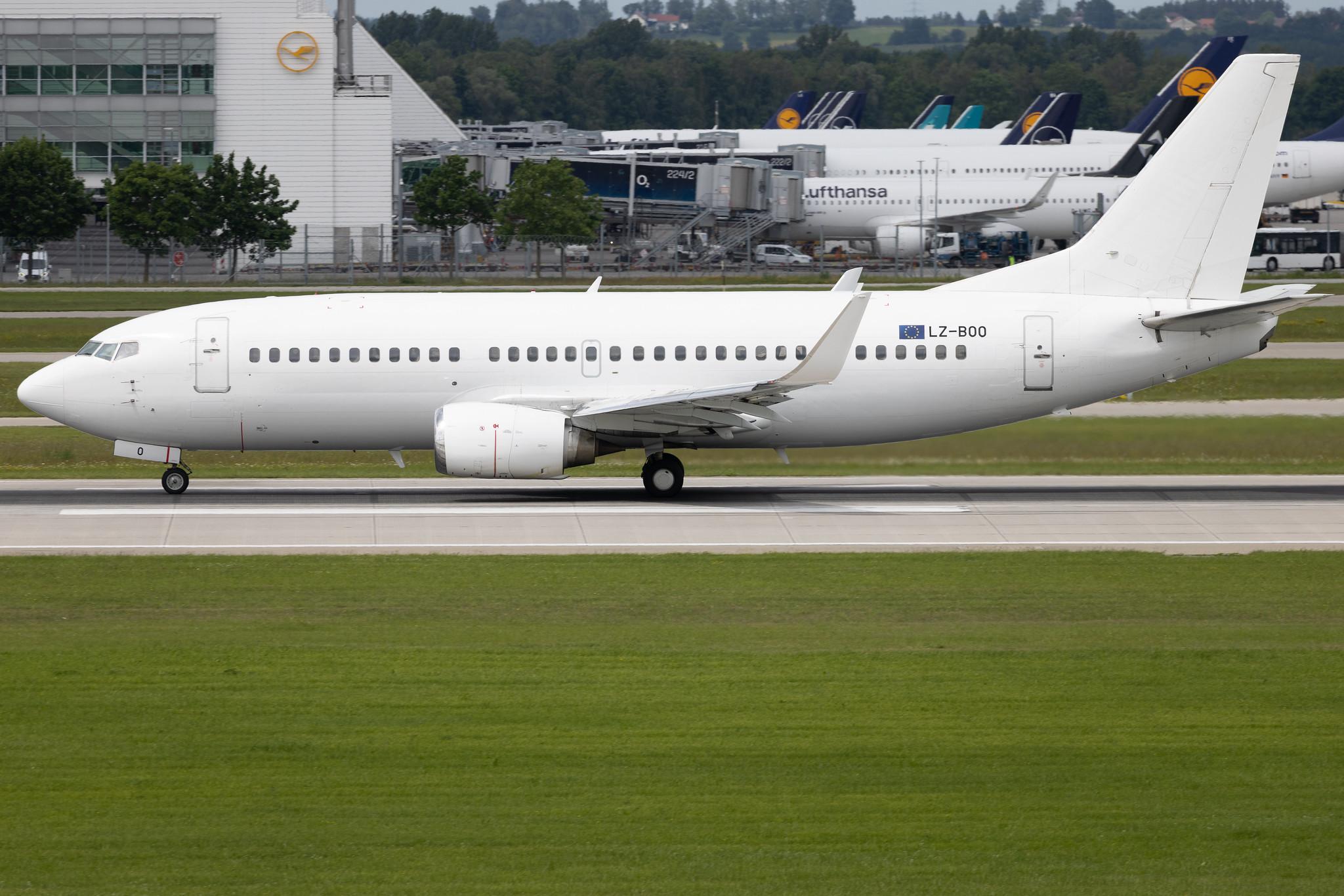 Munich Airport: Bul Air (LB / BVL) | Boeing 737-341 B733 | LZ-BOO | MSN 26852