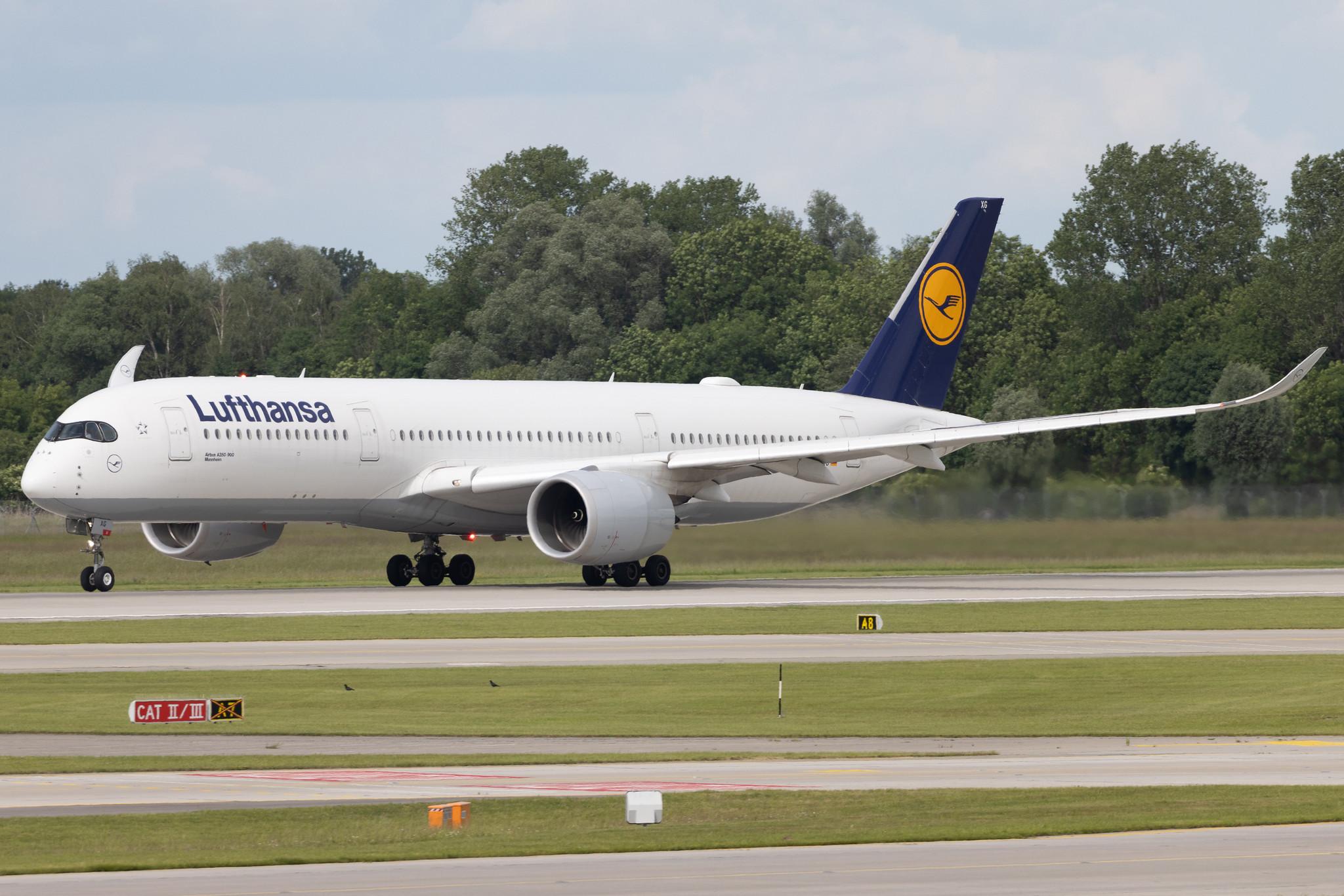 Munich Airport: Lufthansa (LH / DLH) | Airbus A350-941 A359 | D-AIXG | MSN 174