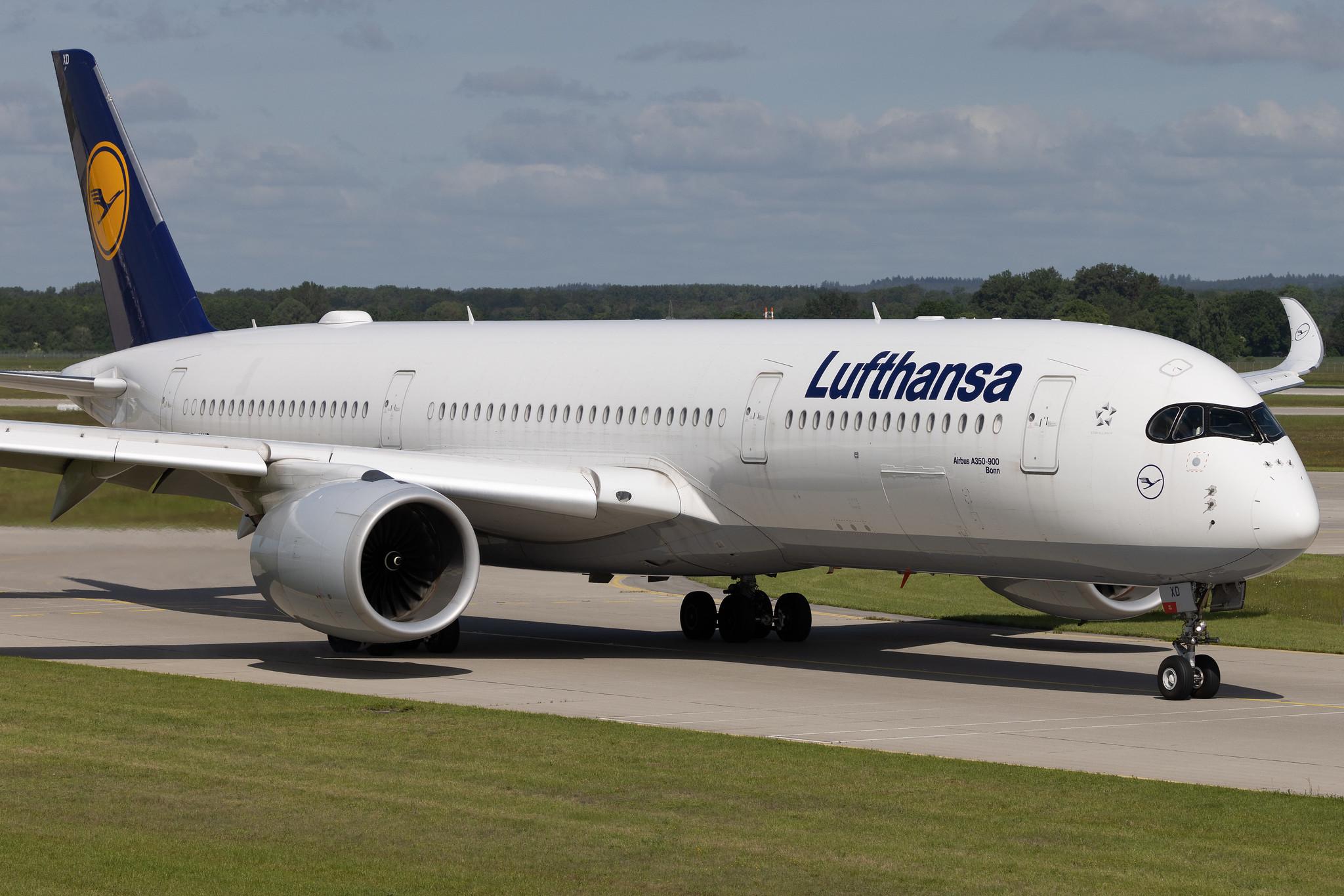 Munich Airport: Lufthansa (LH / DLH) | Airbus A350-941 A359 | D-AIXD | MSN 127