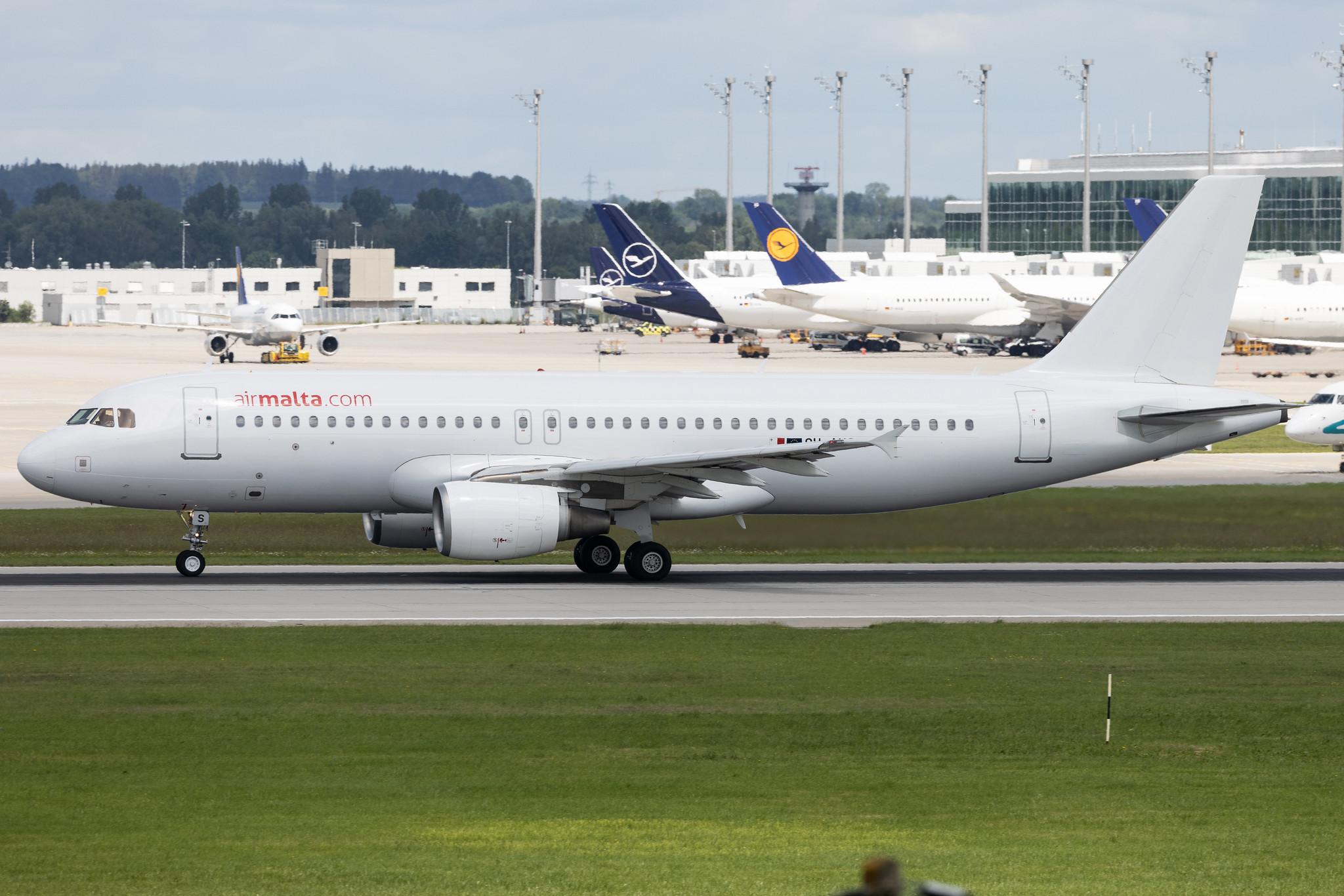 Munich Airport: Air Malta (KM / AMC) | Airbus A320-214 A320 | 9H-AHS | MSN 5086