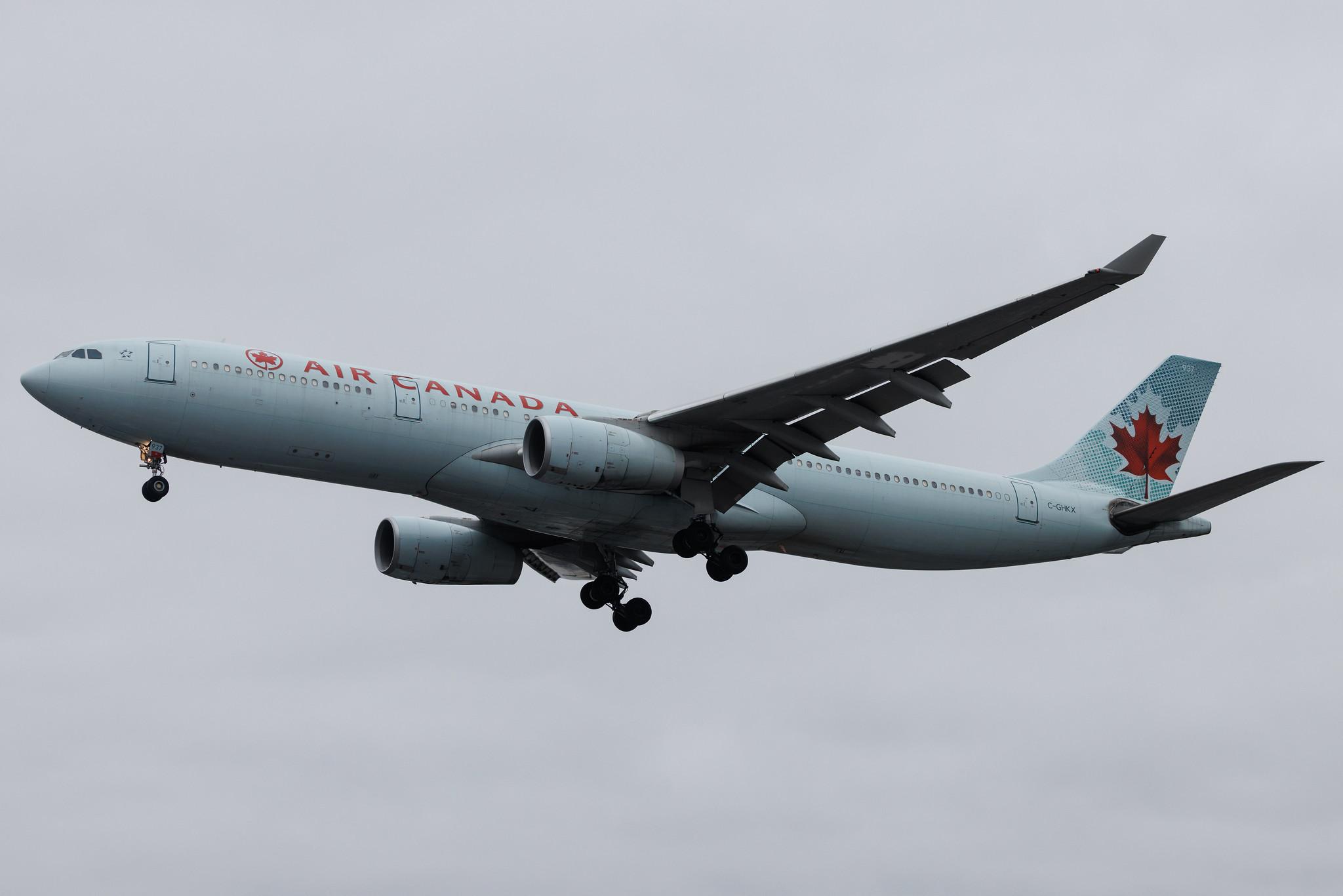 London Heathrow: Air Canada (AC / ACA) |  Airbus A330-343 A333 | C-GHKX | MSN 0412