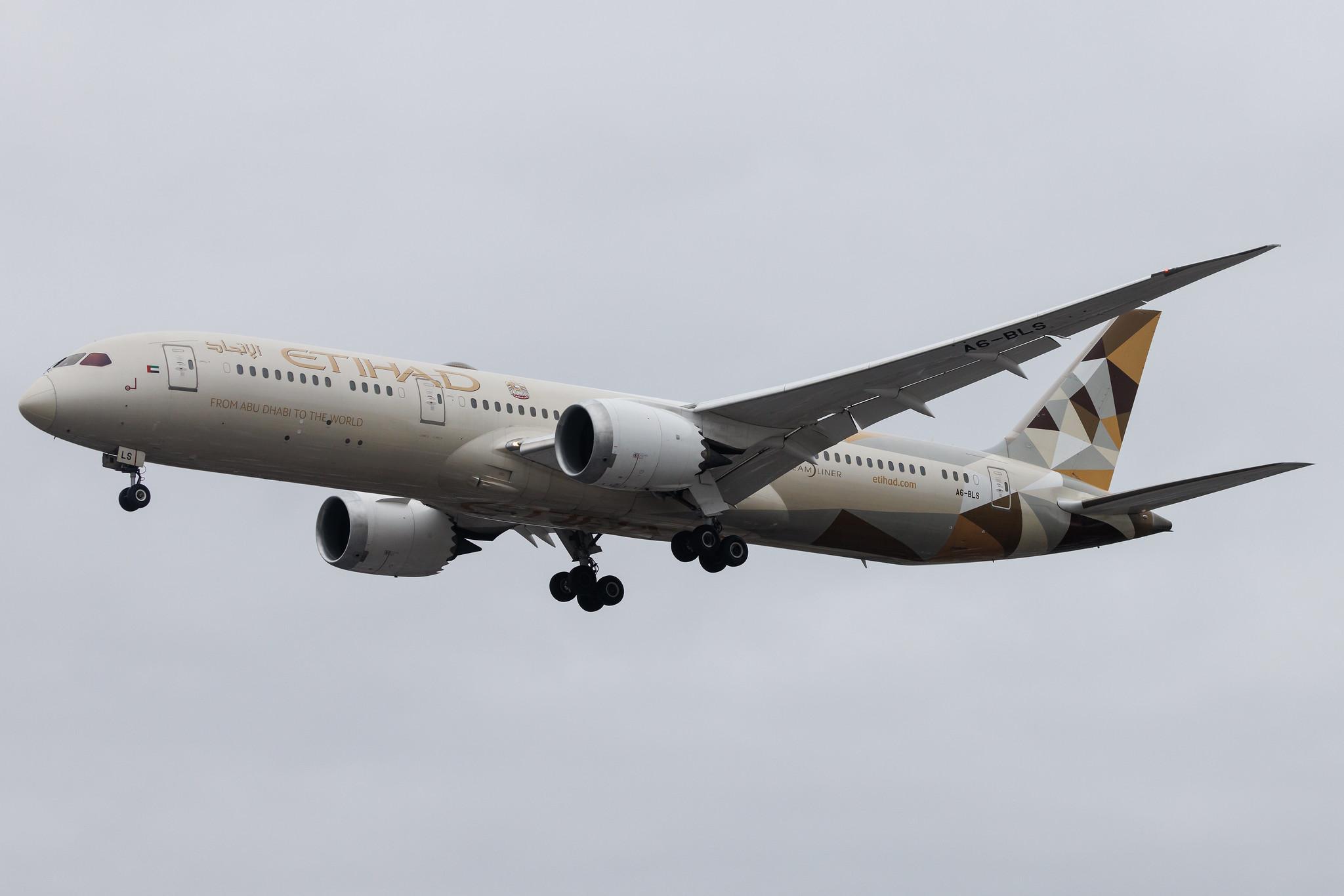 London Heathrow: Etihad Airways (EY / ETD) | Boeing 787-9 Dreamliner B789 | A6-BLS | MSN 39664