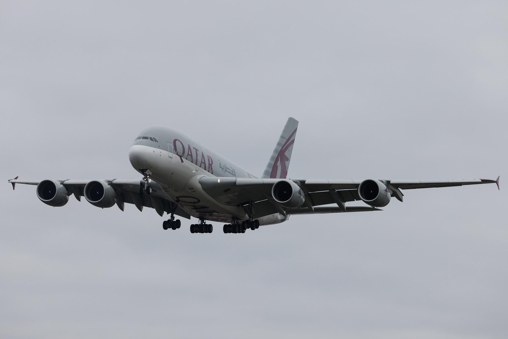 London Heathrow: Qatar Airways (QR / QTR) | Airbus A380-861 A388 | A7-APE | MSN 181