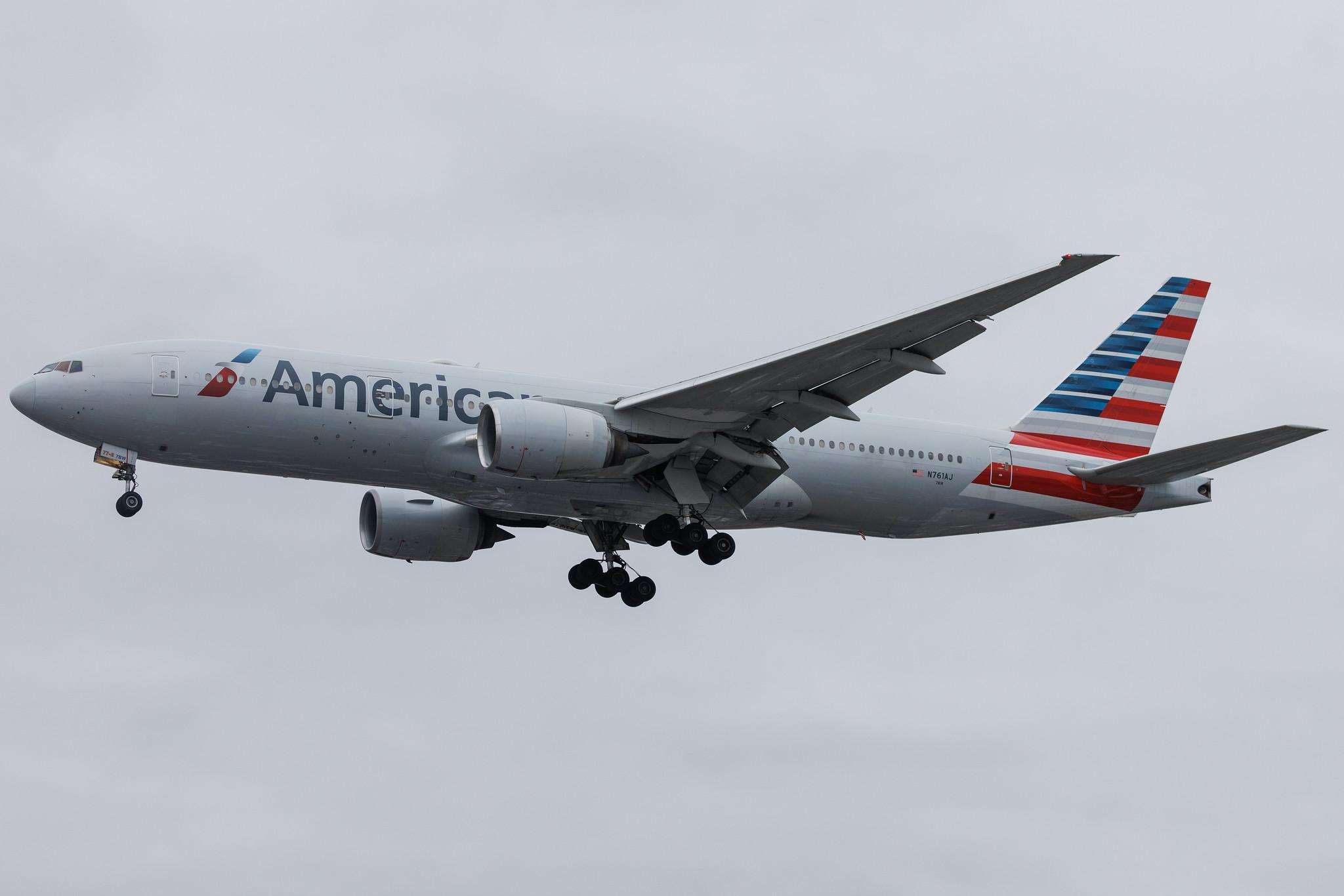 London Heathrow: American Airlines (AA / AAL) | Boeing 777-223(ER) B772 | N761AJ | MSN 31478