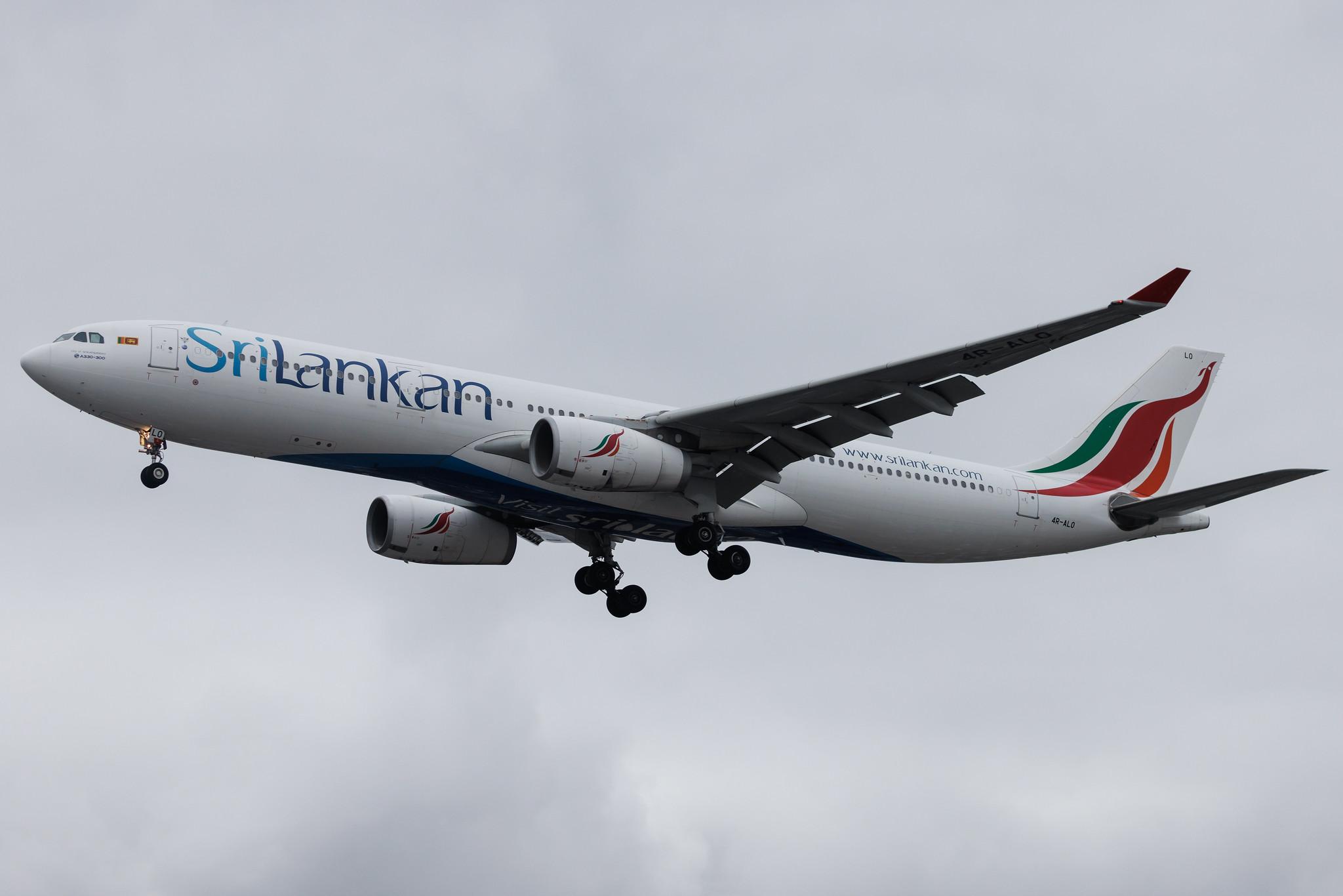 London Heathrow: SriLankan Airlines (UL / ALK) | Airbus A330-343 A333 | 4R-ALO | MSN 1650