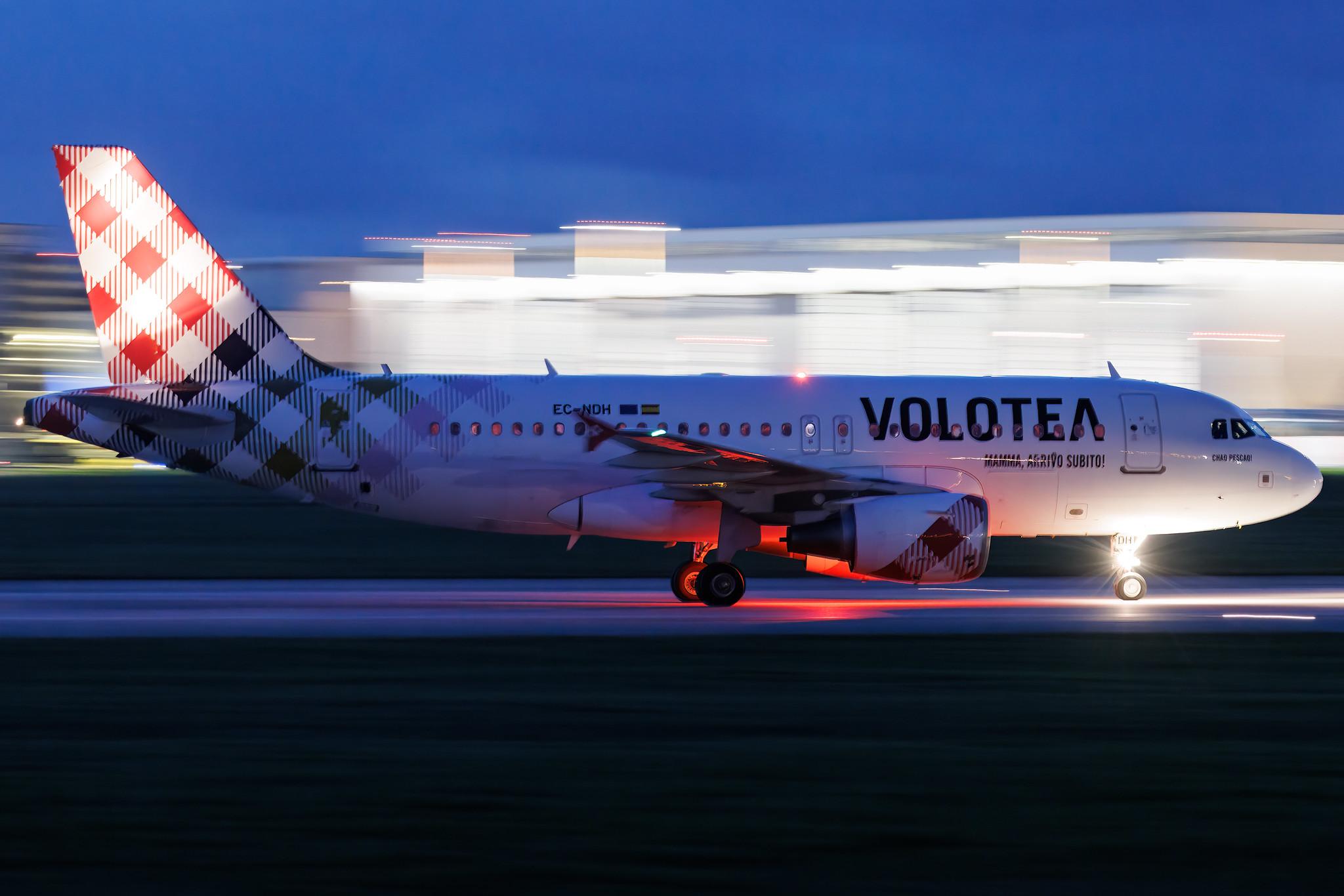 Hamburg Finkenwerder: Volotea (V7 / VOE) | Airbus A319-111 A319 | EC-NDH | MSN 03403