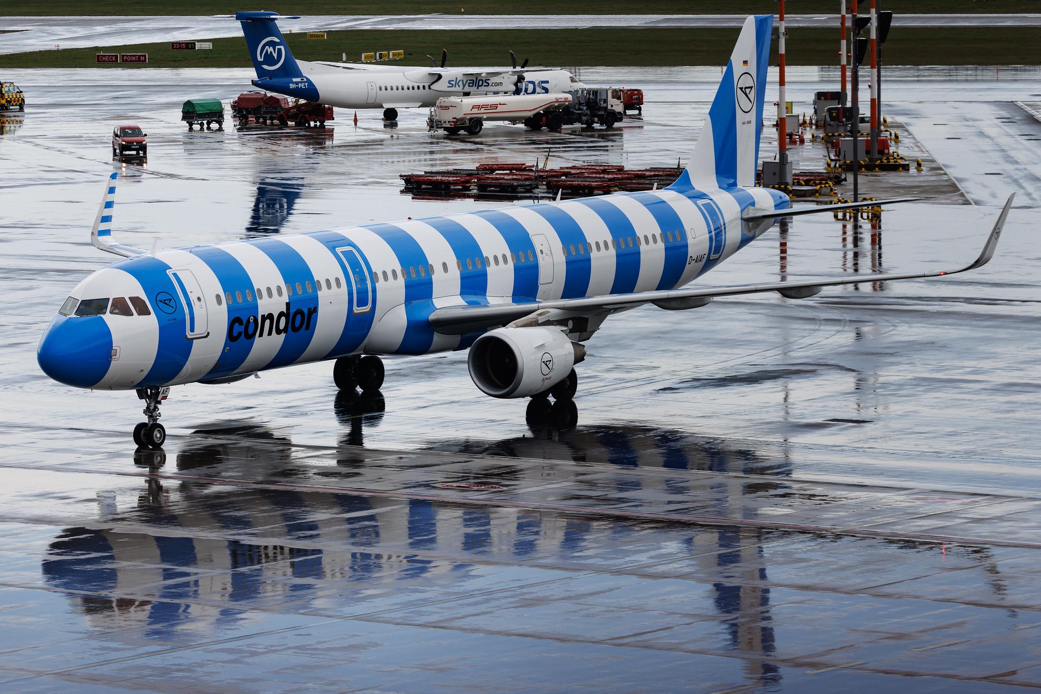 Hamburg Airport: Condor (DE / CFG) | Airbus A321-211 A321 | D-AIAF | MSN 6459