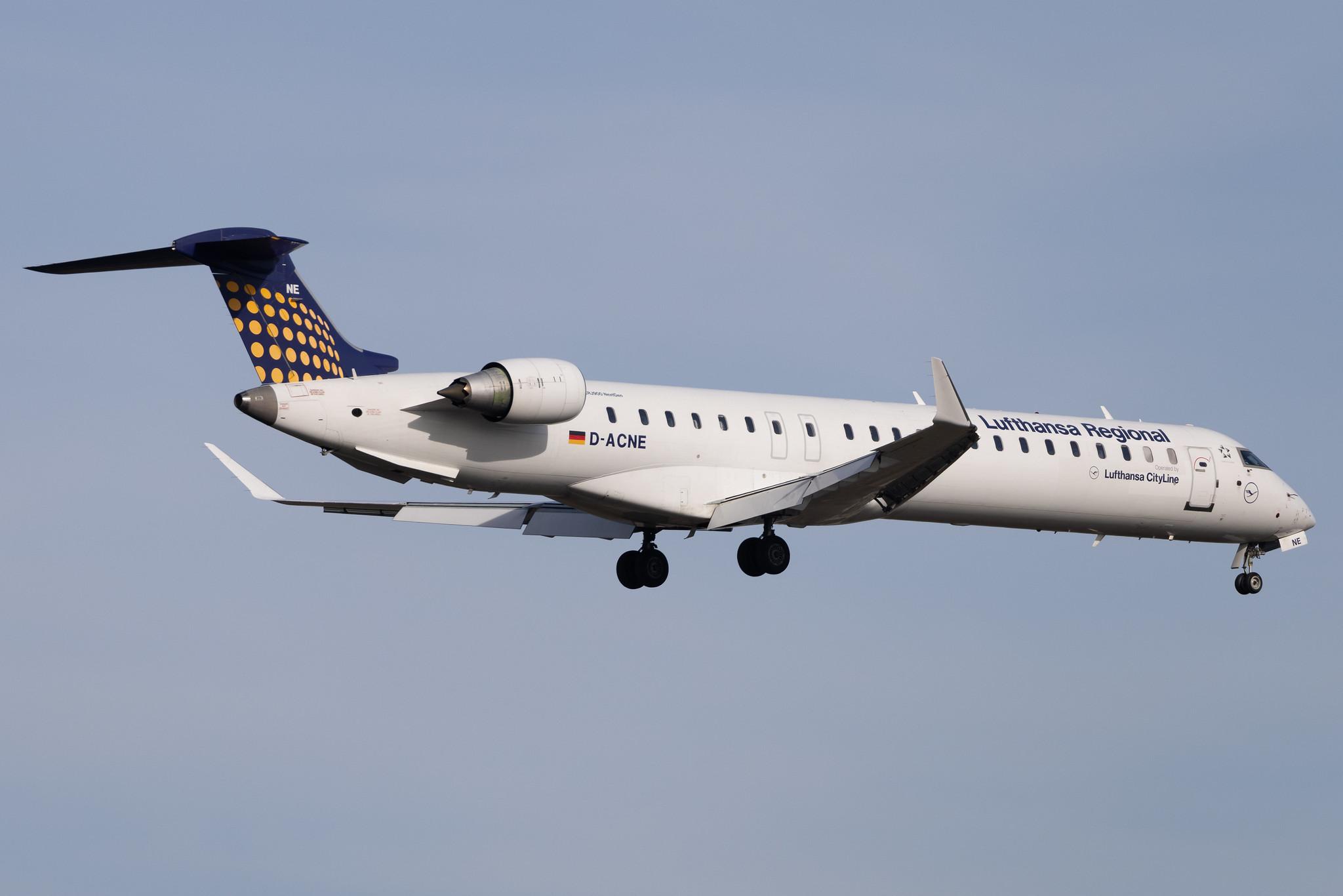 Frankfurt Airport: Lufthansa (LH / DLH) | Operator: Lufthansa CityLine | Mitsubishi CRJ-900LR CRJ9 | D-ACNE | MSN 15241