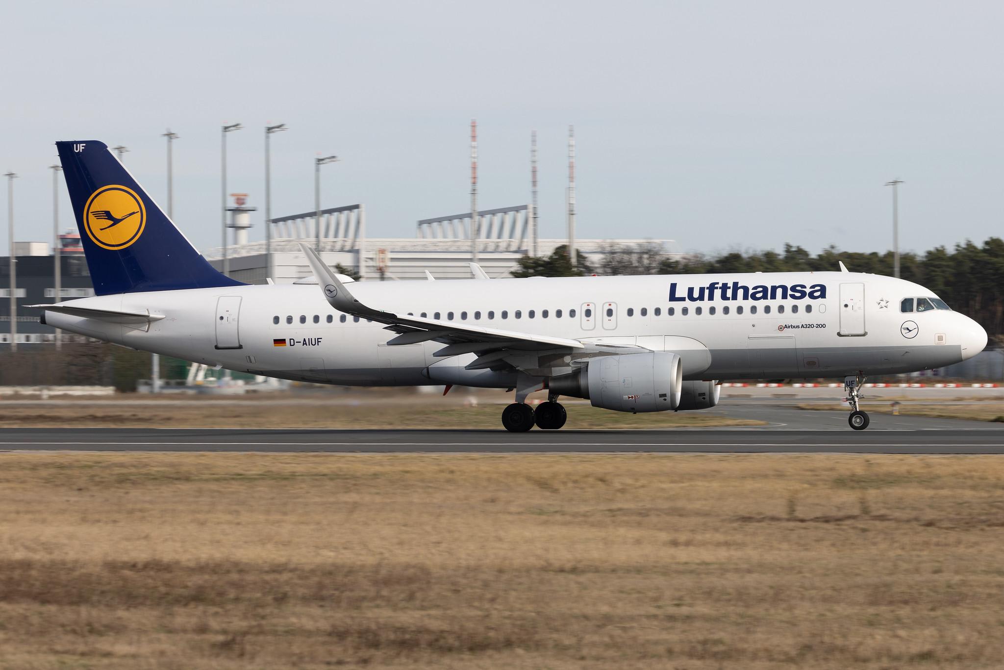 Frankfurt Airport: Lufthansa (LH / DLH) | Airbus A320-214 A320 | D-AIUF | MSN 6141
