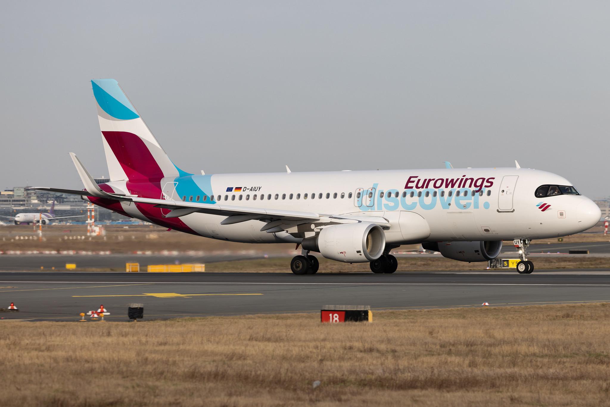 Frankfurt Airport: Eurowings Discover (4Y / OCN) | Airbus A320-214 A320 | D-AIUY | MSN 7355