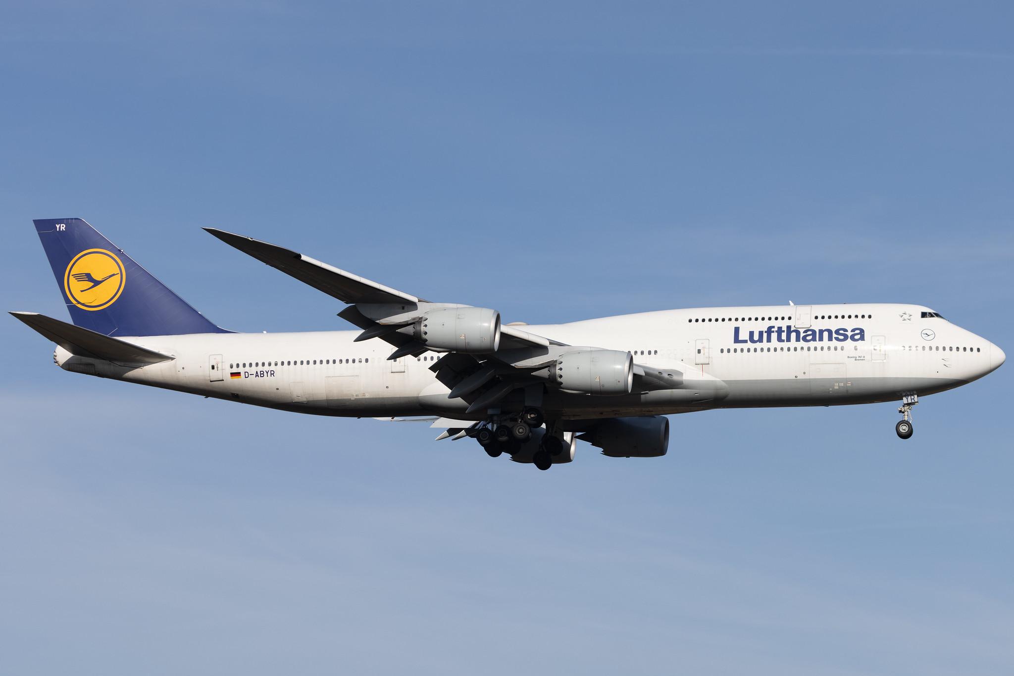 Frankfurt Airport: Lufthansa (LH / DLH) | Boeing 747-830 B748 | D-ABYR | MSN 37842