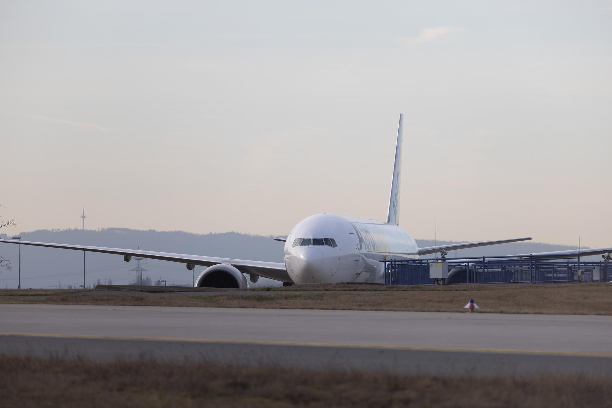 Frankfurt Airport: AeroLogic (3S / BOX) | Boeing 777-FZN B77L | D-AALC | MSN 36003