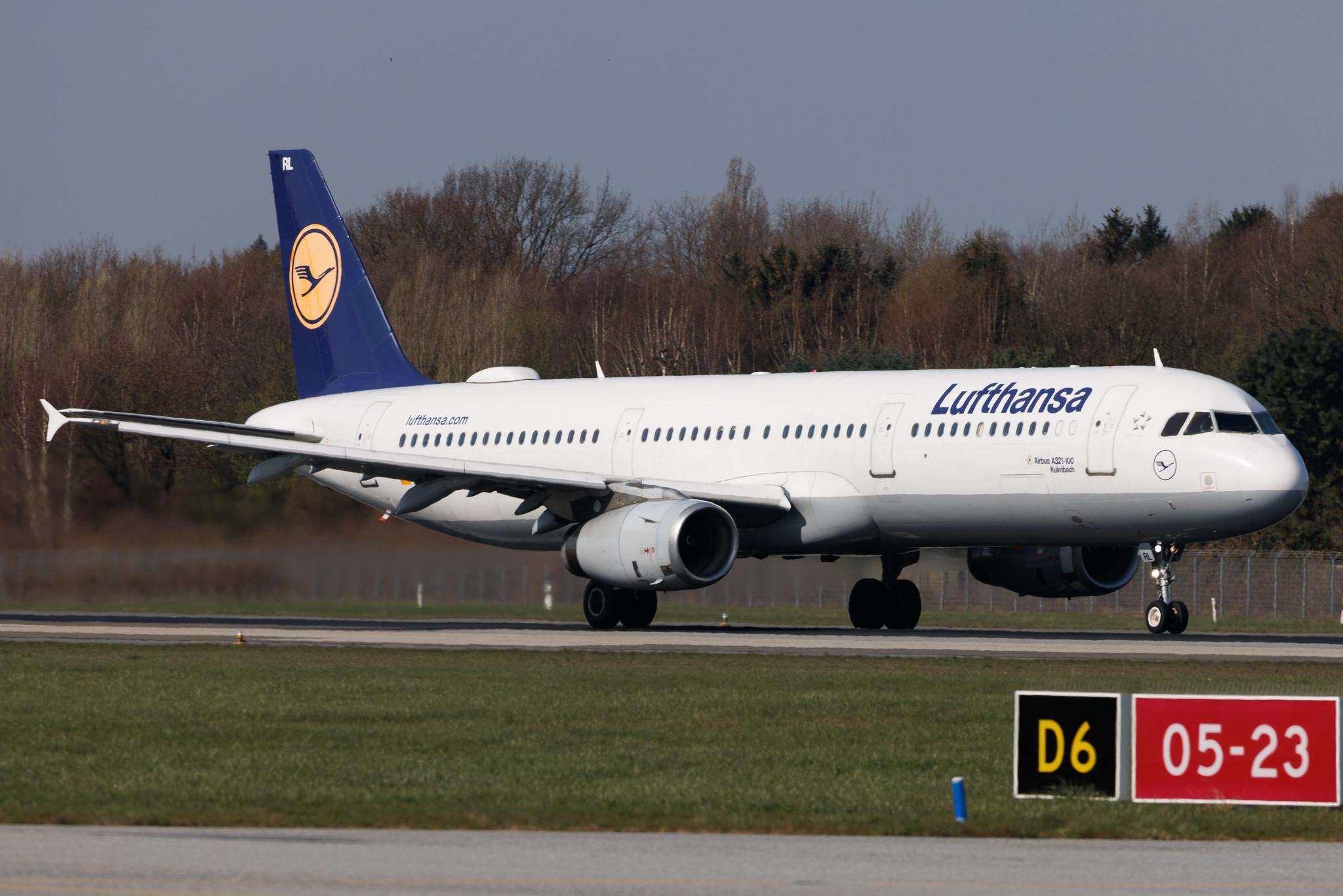 Hamburg Airport: Lufthansa (LH / DLH) | Airbus A321-131 A321 | D-AIRL | MSN 0505