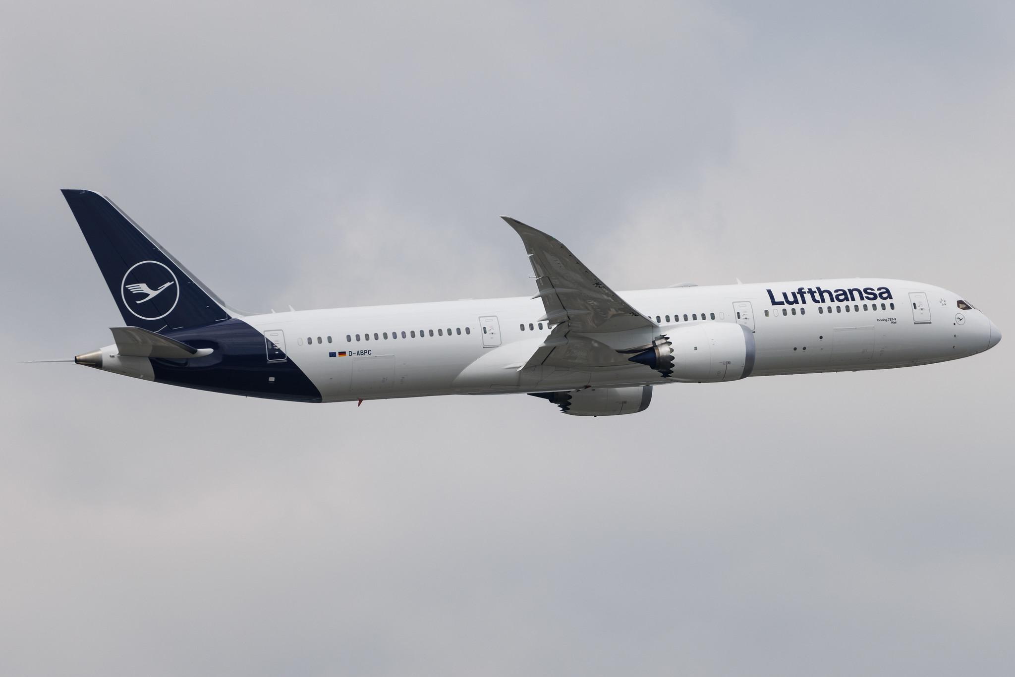 Frankfurt Airport: Lufthansa (LH / DLH) | Boeing 787-9 Dreamliner B789 | D-ABPC | MSN 62733