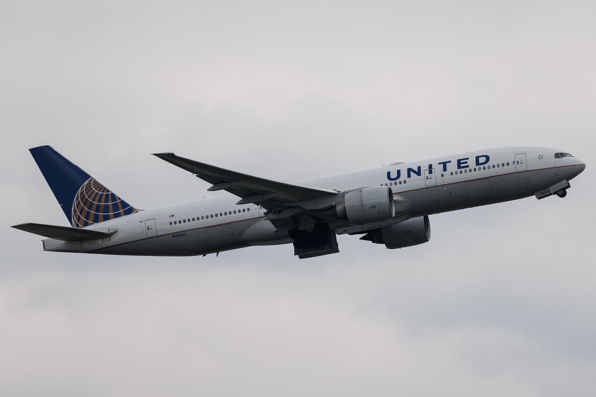 Frankfurt Airport: United Airlines (UA / UAL) | Boeing 777-224(ER) B772 | N78003 | MSN 27579