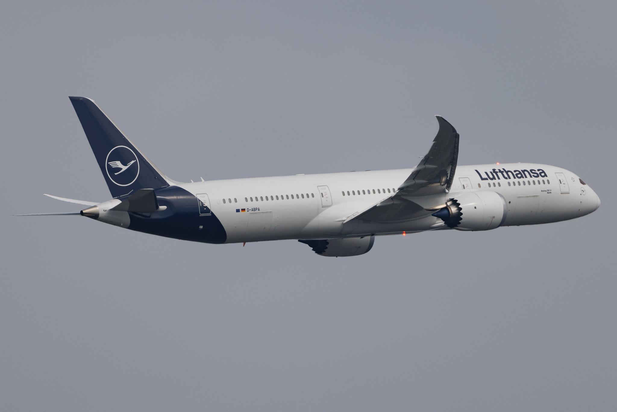 Frankfurt Airport: Lufthansa (LH / DLH) | Boeing 787-9 Dreamliner B789 | D-ABPA | MSN 62730