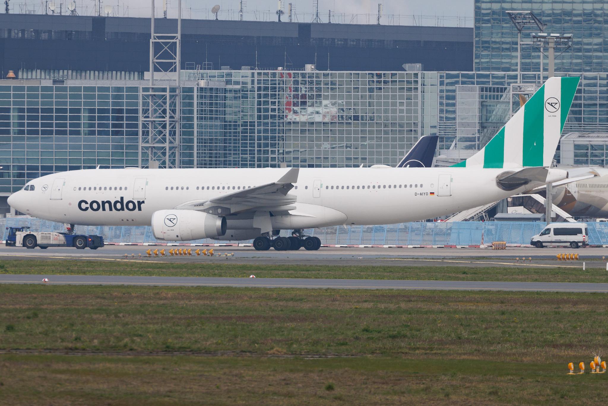 Frankfurt Airport: Condor (DE / CFG) | Airbus A330-243 A332 | D-AIYD | MSN 991