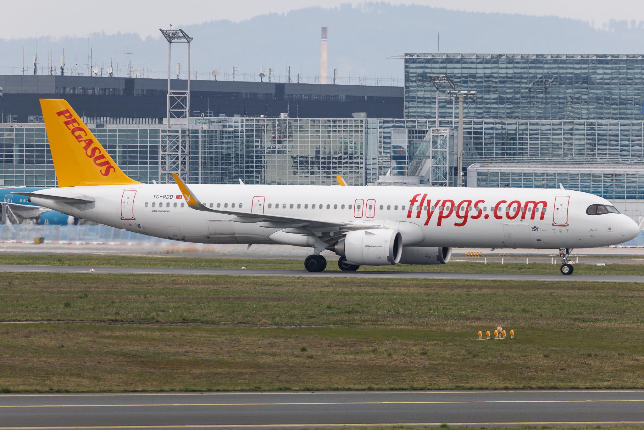 Frankfurt Airport: Pegasus (PC / PGT) | Operator: Pegasus Airlines | Airbus A321-251NX A21N | TC-RDD | MSN 11166