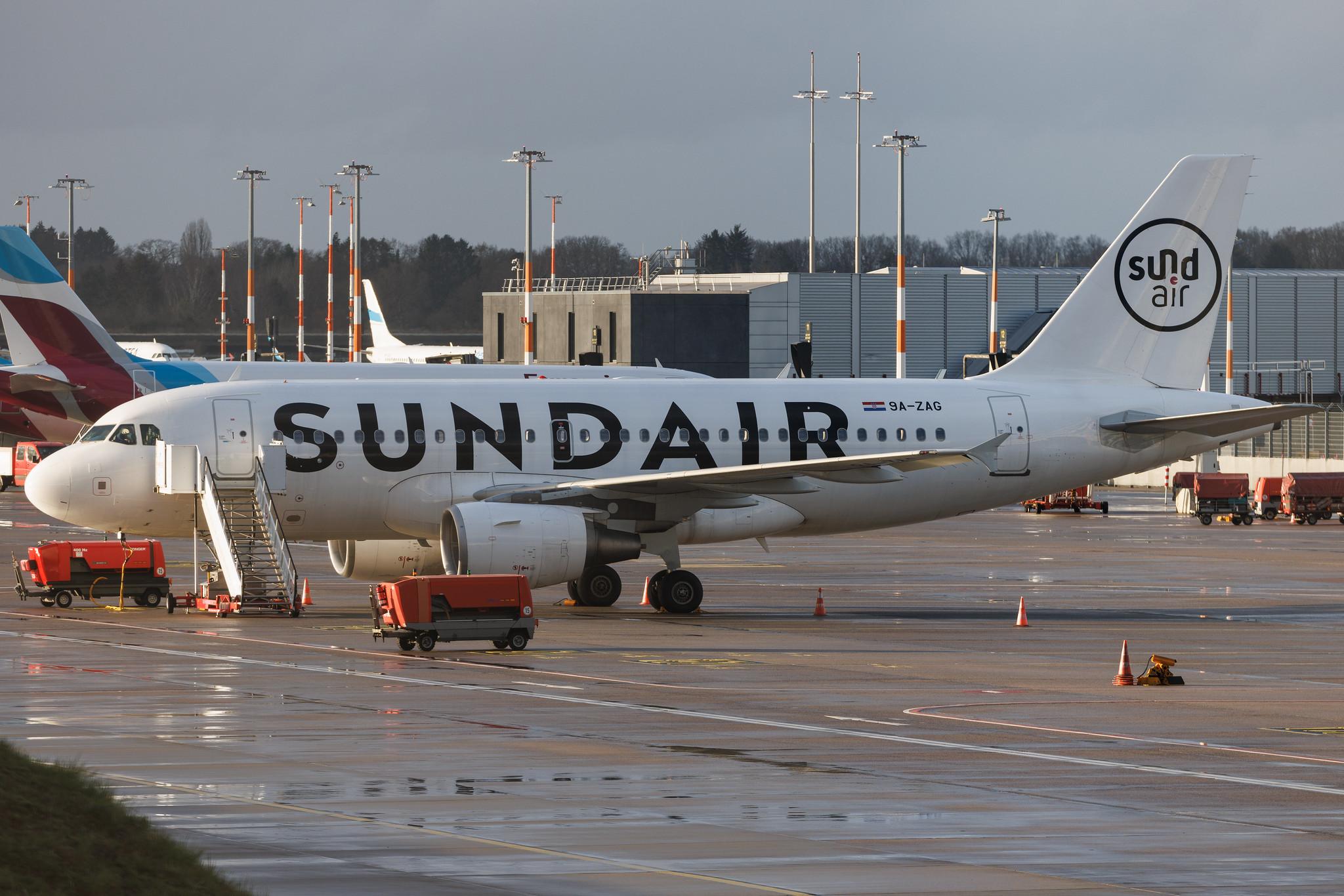 Hamburg Airport: Sundair (SR / SDR) | Operator: Fly Air41 | Airbus A319-111 A319 | 9A-ZAG | MSN 3443