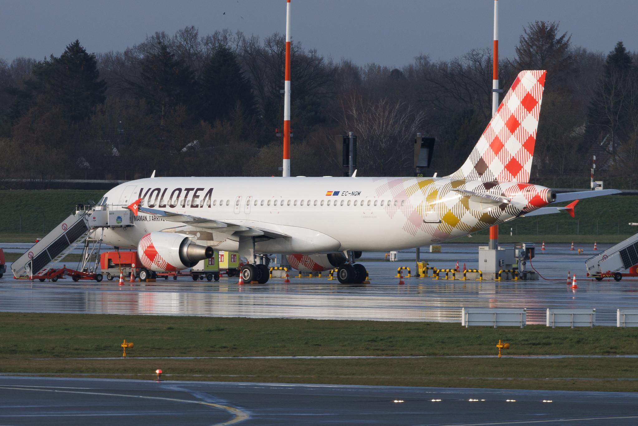 Hamburg Airport: Volotea (V7 / VOE) | Airbus A320-214 A320 | EC-NQM | MSN 04589